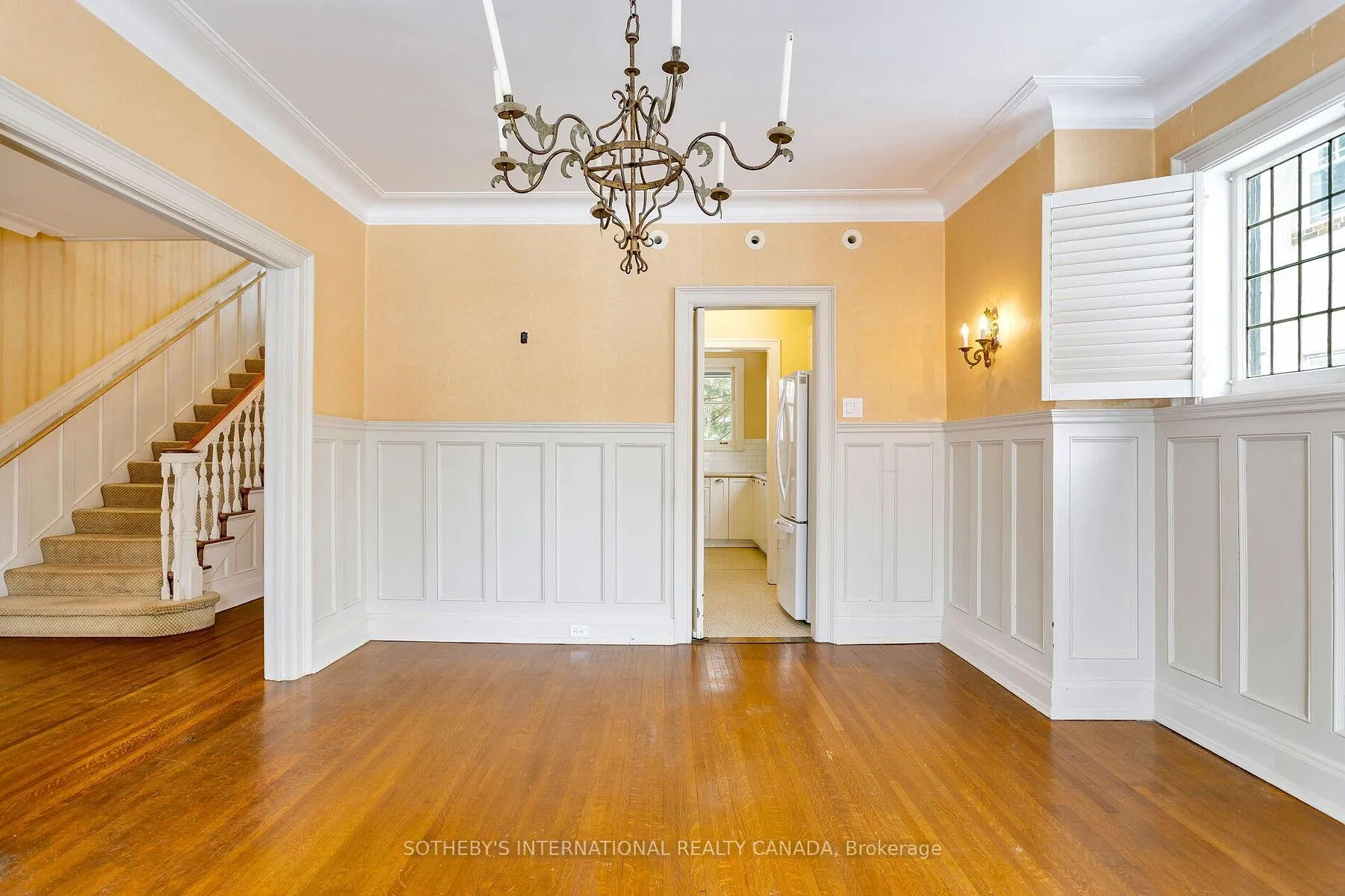 Photo 19 of 16 Rose Park Crescent, Toronto, Rosedale-Moore Park — HOMEH