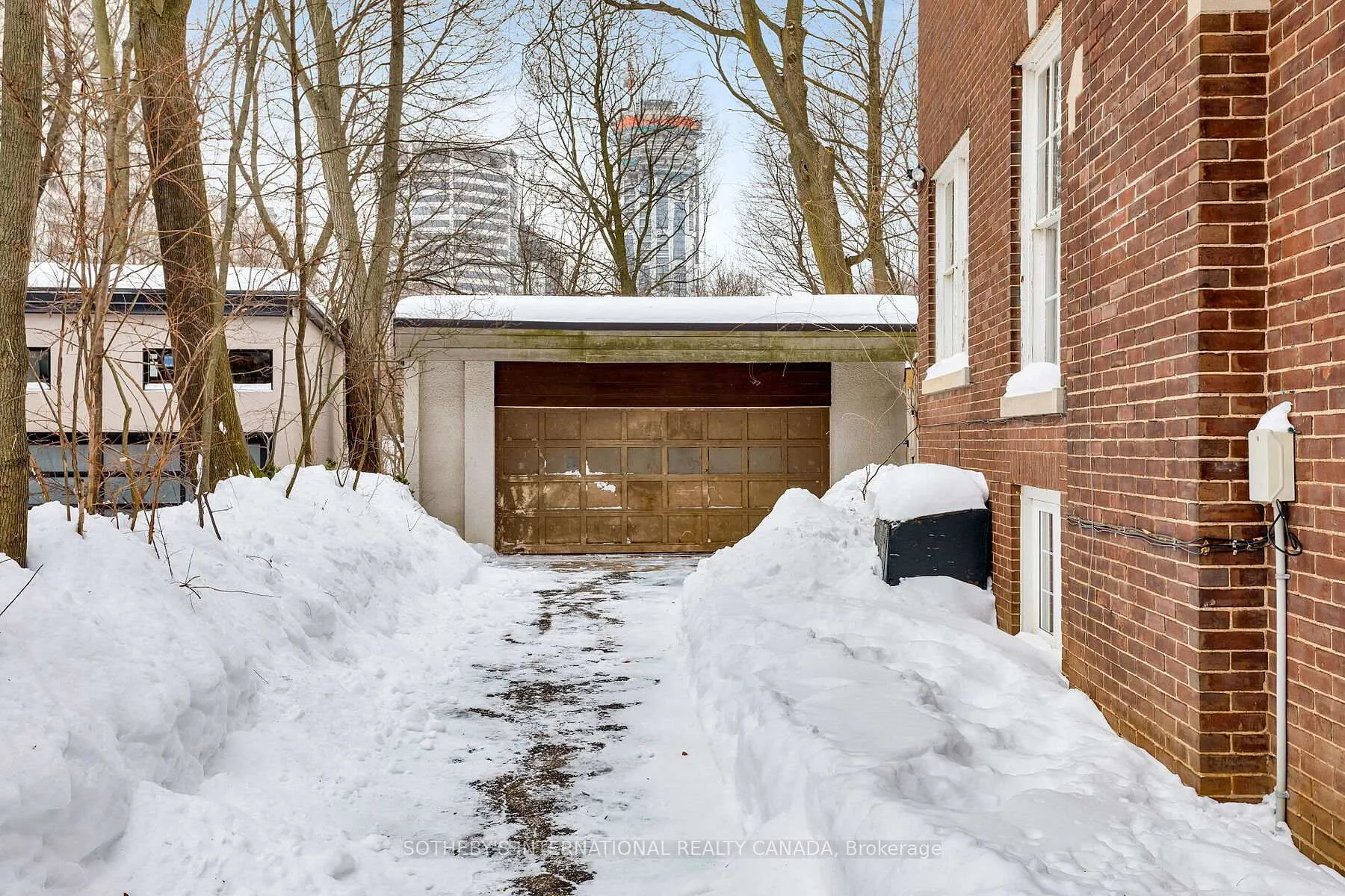 Photo 47 of 16 Rose Park Crescent, Toronto, Rosedale-Moore Park — HOMEH