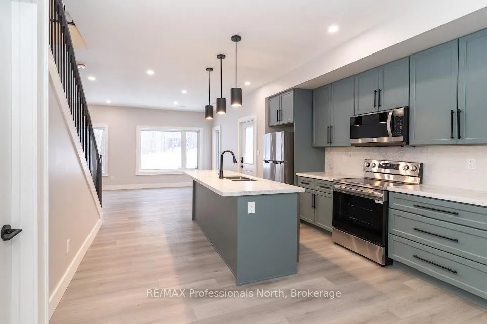 Photo 6 of Unit 2A, 371 Muskoka Beach Road, Gravenhurst, Muskoka (S) — HOMEH