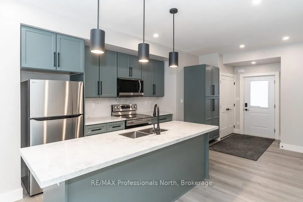 Photo 10 of Unit 2A, 371 Muskoka Beach Road, Gravenhurst, Muskoka (S) — HOMEH