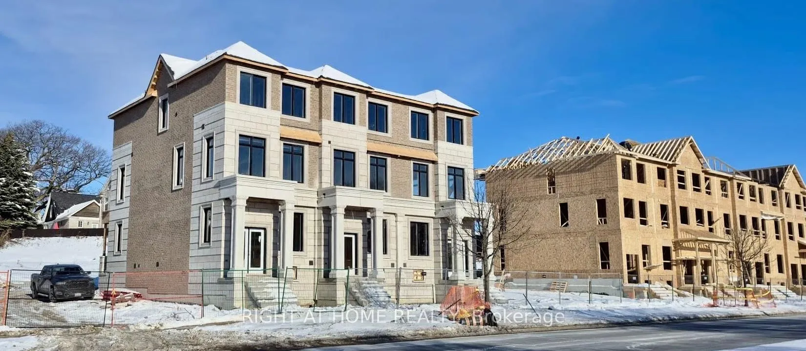 Photo 1 of 45 Ruby Way, Whitby, Downtown Whitby — HOMEH