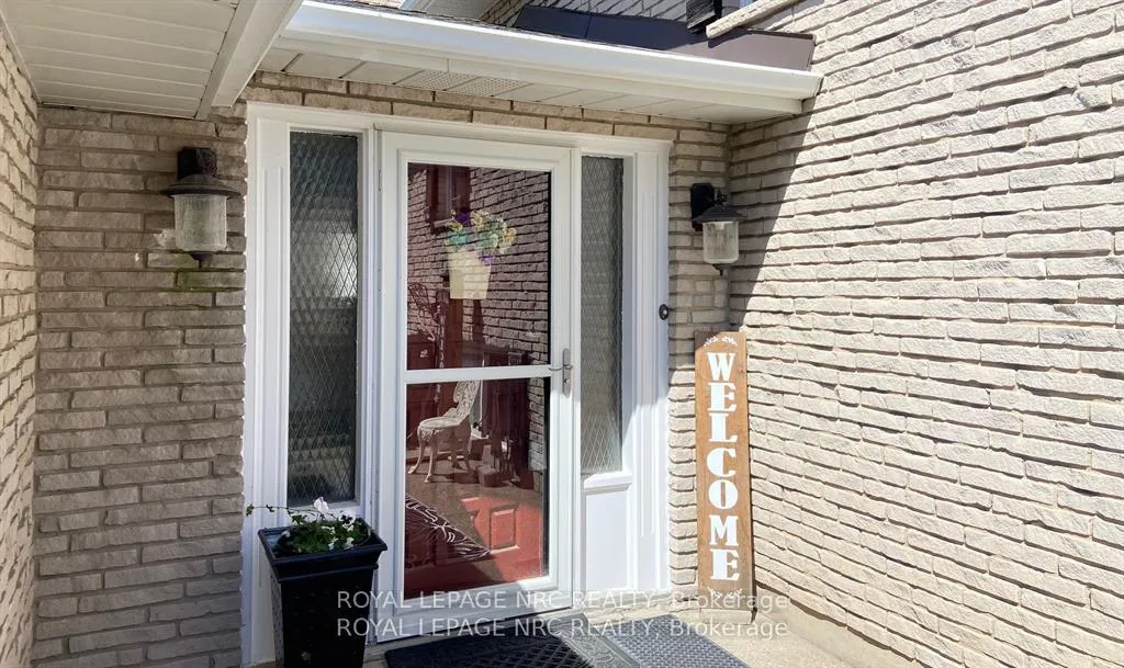 Front of 1750 York Road