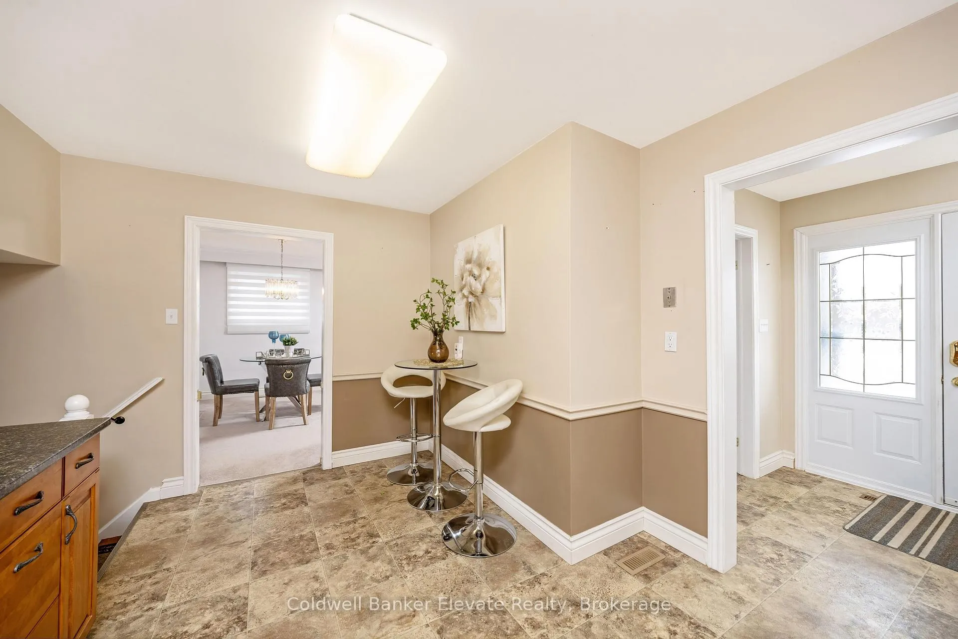 Photo 18 of 234 Delrex Boulevard, Halton Hills, Georgetown — HOMEH