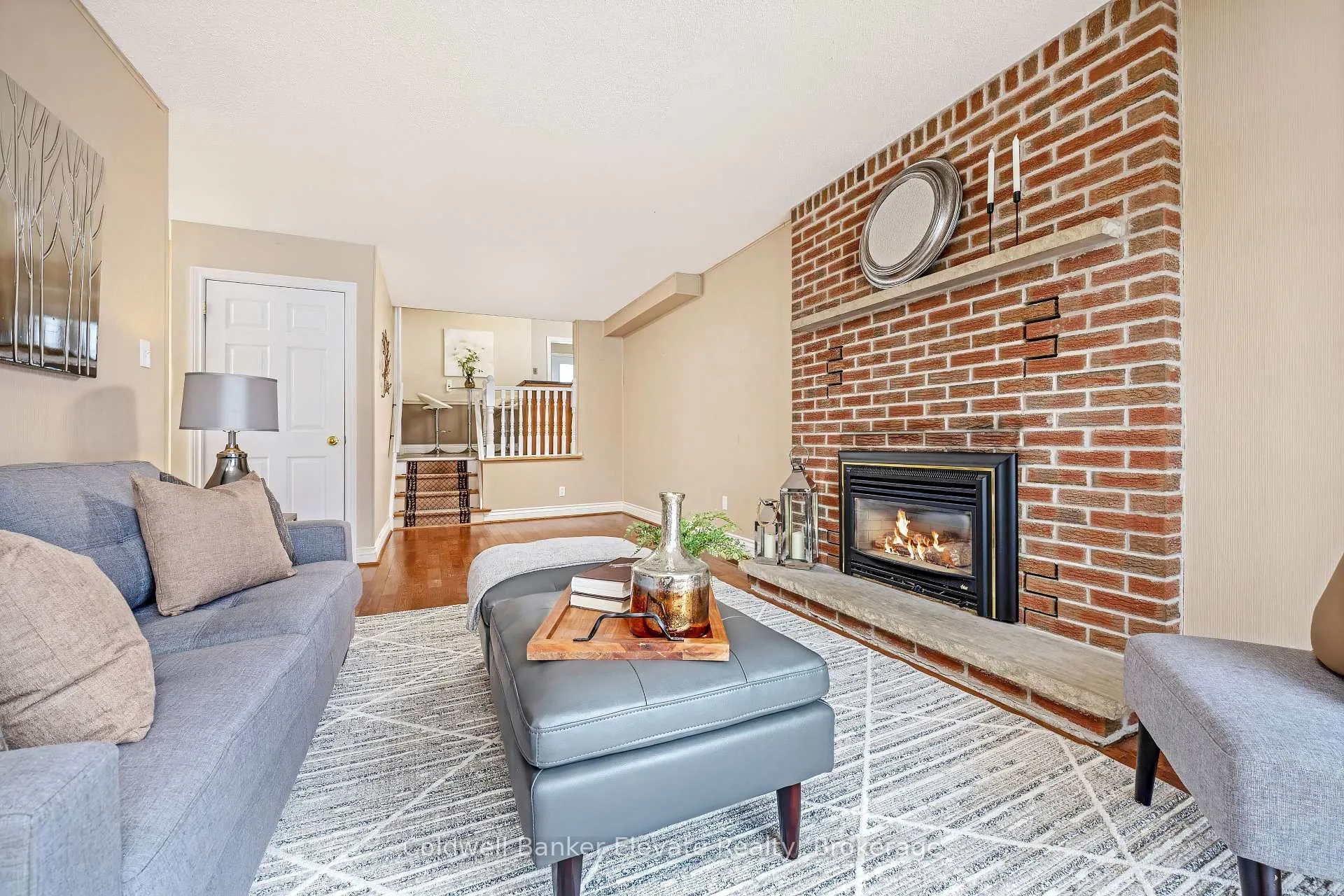 Photo 21 of 234 Delrex Boulevard, Halton Hills, Georgetown — HOMEH