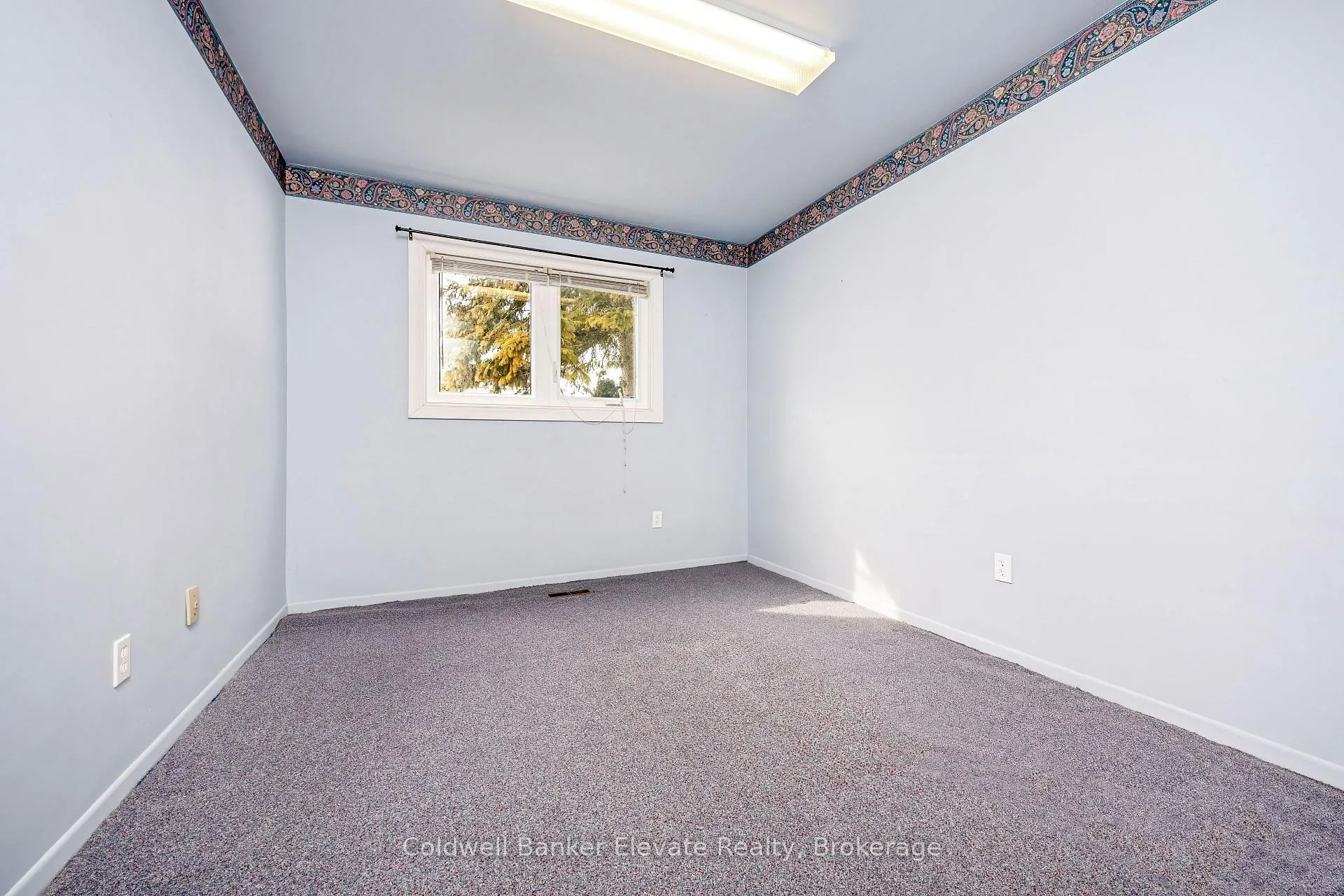 Photo 25 of 234 Delrex Boulevard, Halton Hills, Georgetown — HOMEH
