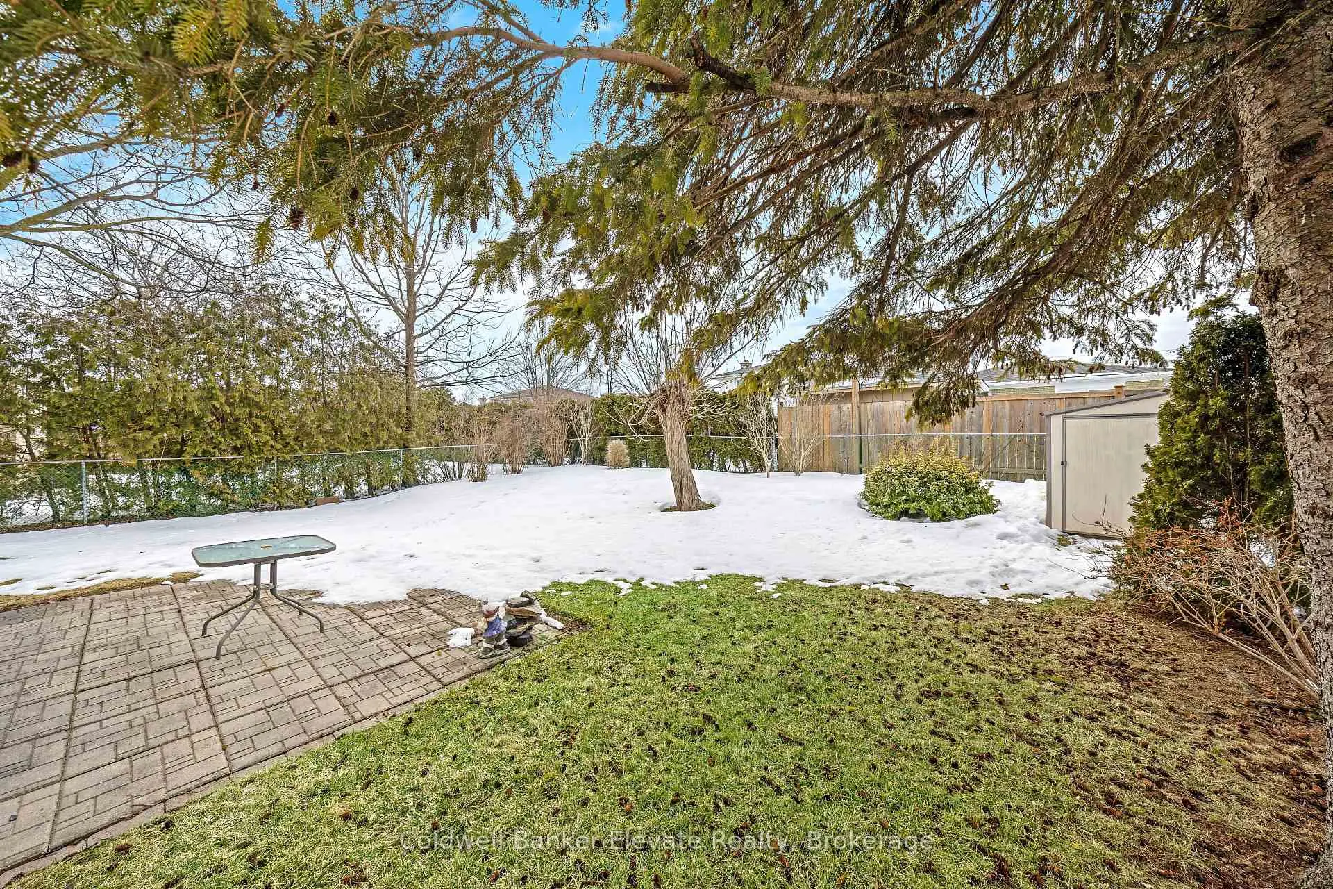 Photo 39 of 234 Delrex Boulevard, Halton Hills, Georgetown — HOMEH