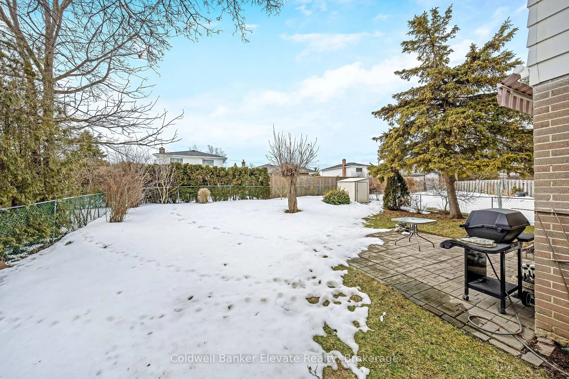 Photo 40 of 234 Delrex Boulevard, Halton Hills, Georgetown — HOMEH