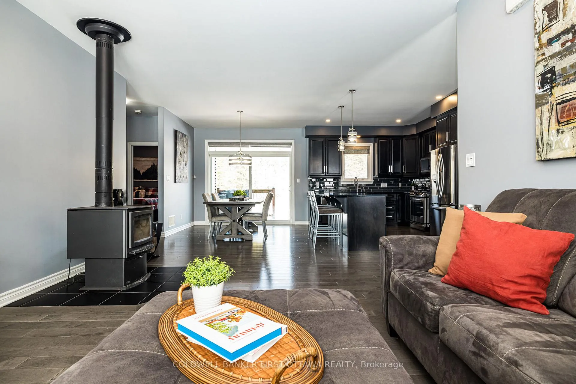 Photo 10 of 120 Stirling Crescent, North Grenville, North Grenville Twp (Kemptville South) — HOMEH