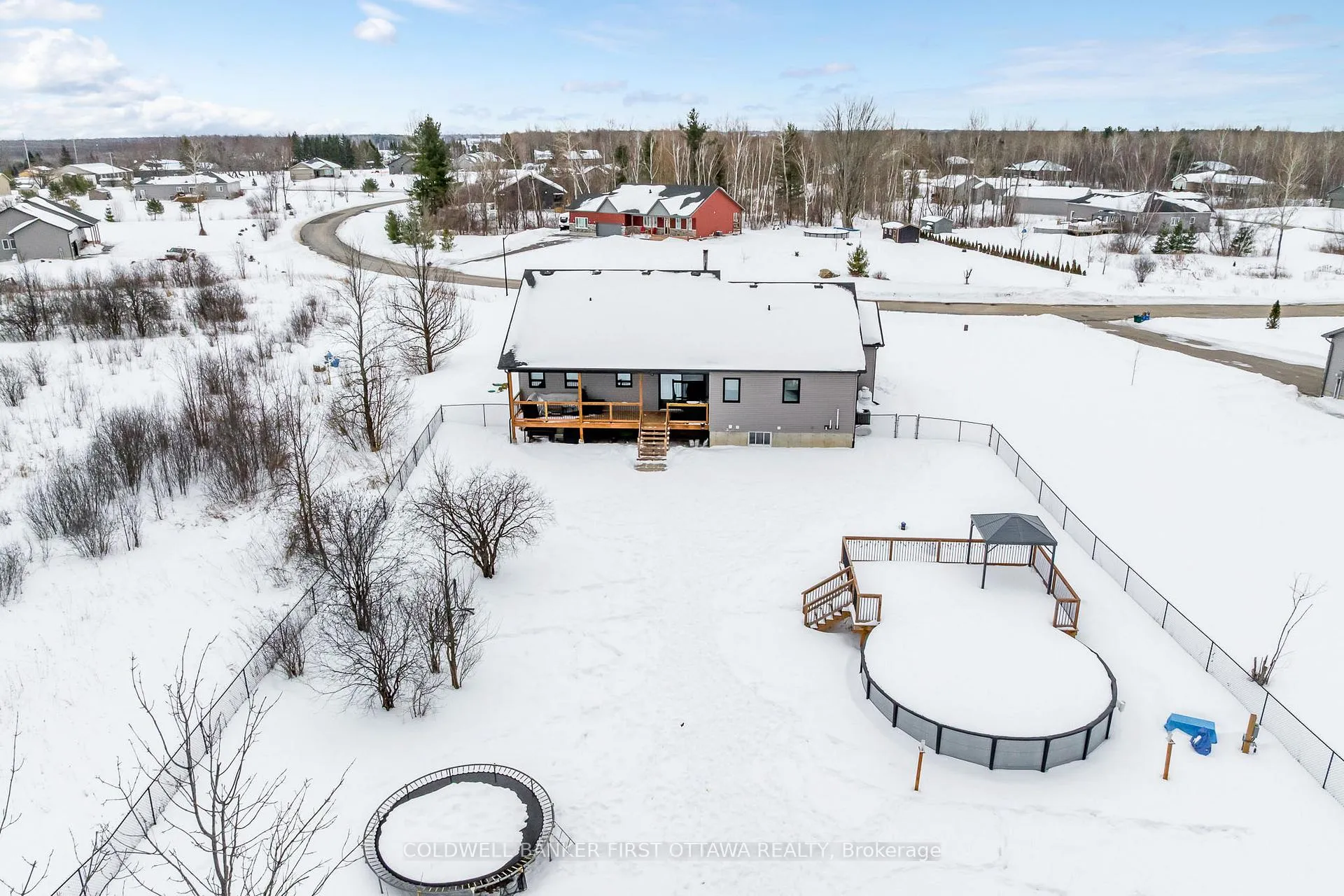 Photo 43 of 120 Stirling Crescent, North Grenville, North Grenville Twp (Kemptville South) — HOMEH