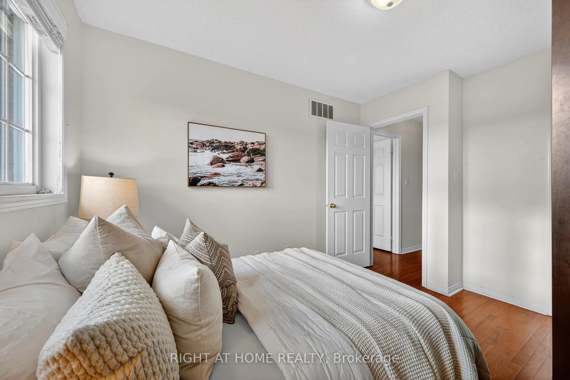 Photo 35 of Unit 12, 1070 Glenbourne Drive, Oshawa, Pinecrest — HOMEH