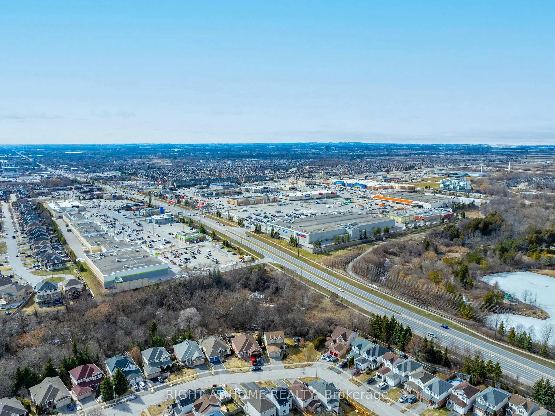 Photo 44 of Unit 12, 1070 Glenbourne Drive, Oshawa, Pinecrest — HOMEH