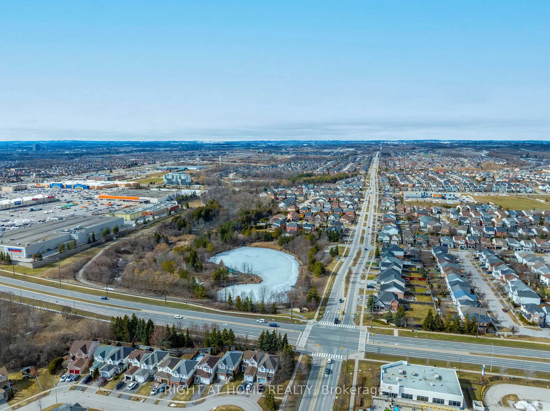 Photo 45 of Unit 12, 1070 Glenbourne Drive, Oshawa, Pinecrest — HOMEH