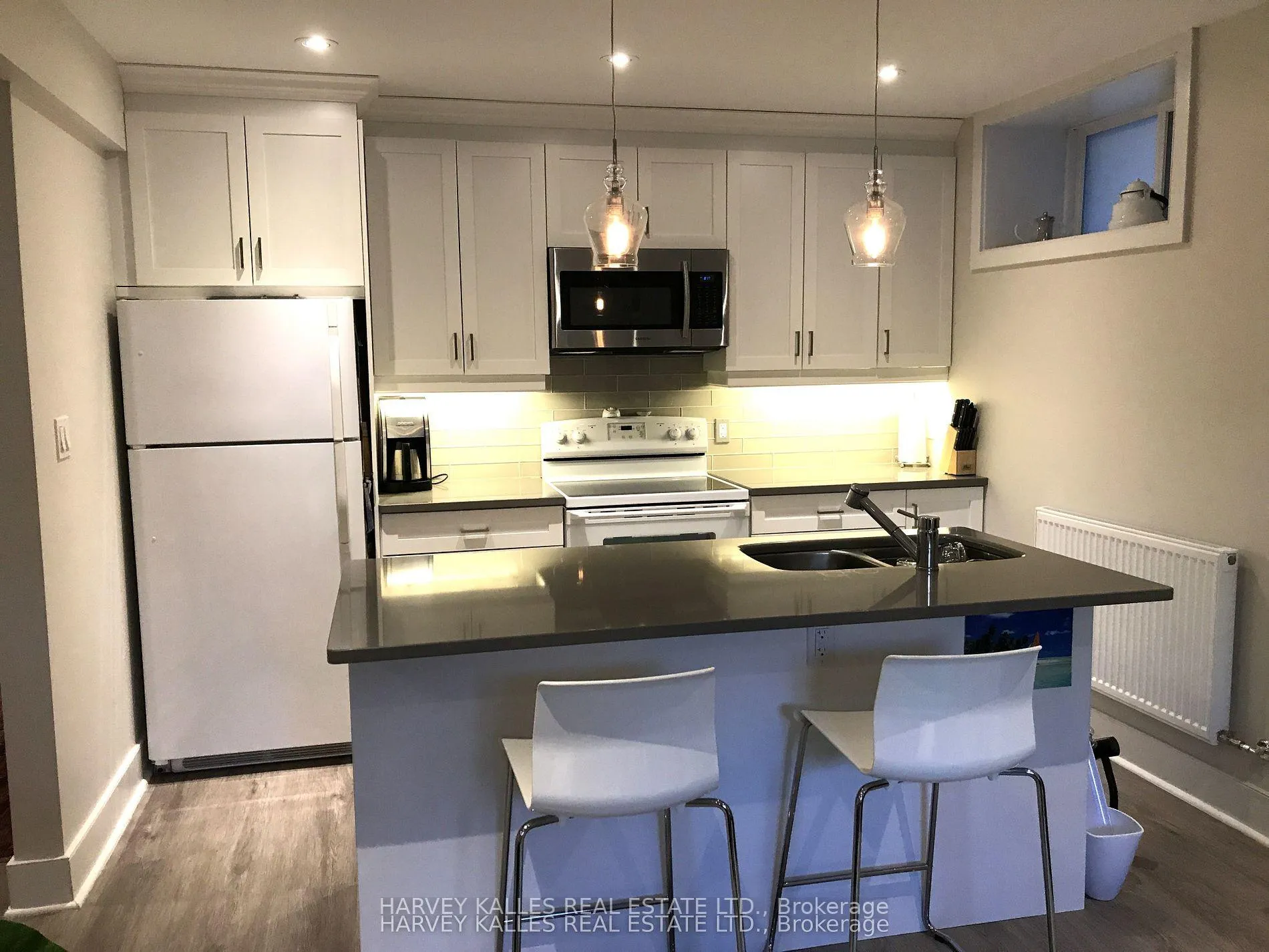 Photo 5 of Unit Lower, 99 Braemar Avenue, Toronto, Yonge-Eglinton — HOMEH