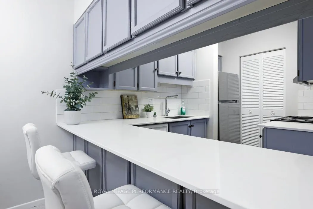 Photo 11 of Unit 2D, 142 Waverley Street, Ottawa, Ottawa Centre/Golden Triangle — HOMEH