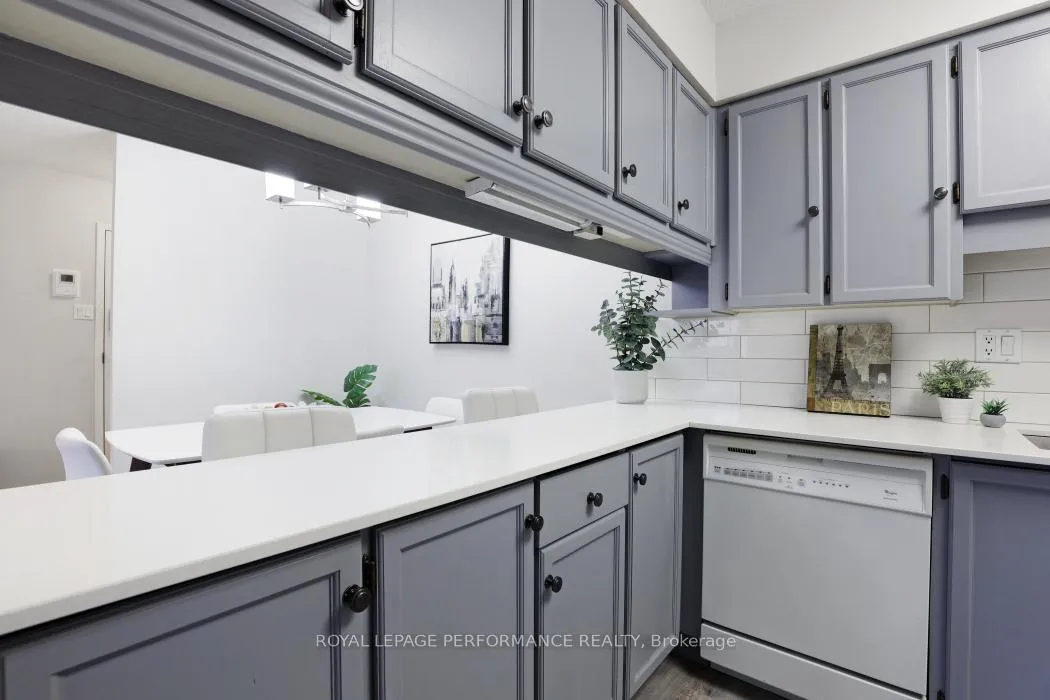 Photo 17 of Unit 2D, 142 Waverley Street, Ottawa, Ottawa Centre/Golden Triangle — HOMEH
