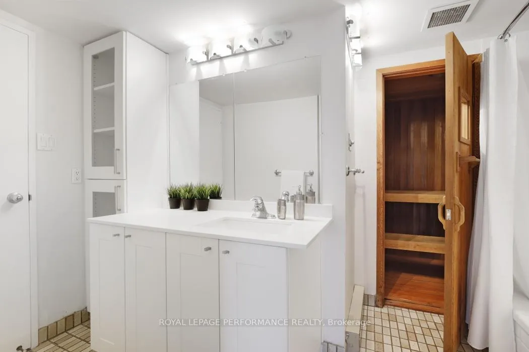 Photo 26 of Unit 2D, 142 Waverley Street, Ottawa, Ottawa Centre/Golden Triangle — HOMEH