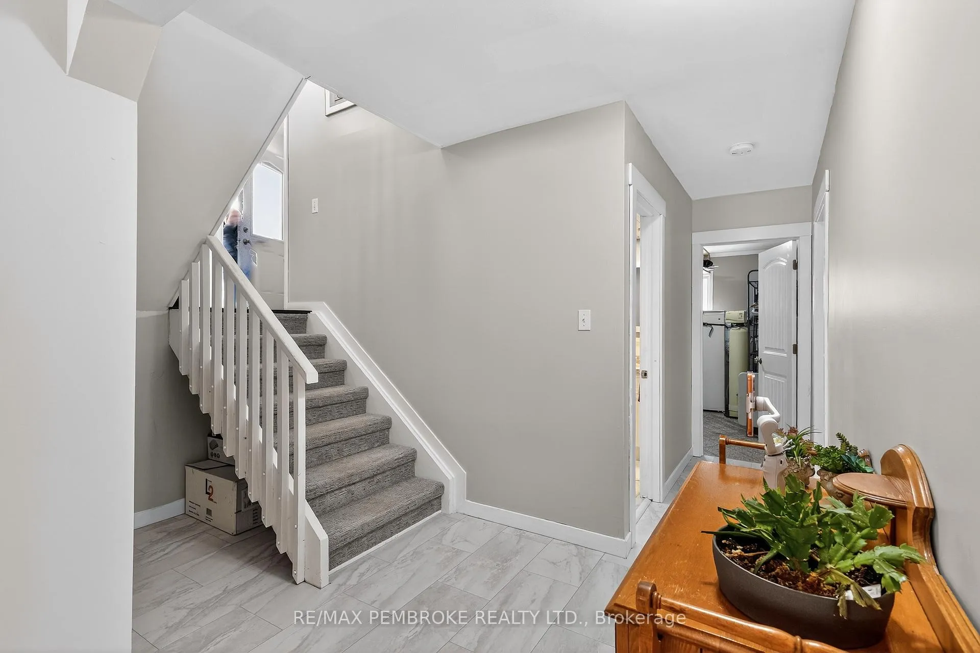 Photo 31 of 666 Doran Road, Petawawa — HOMEH