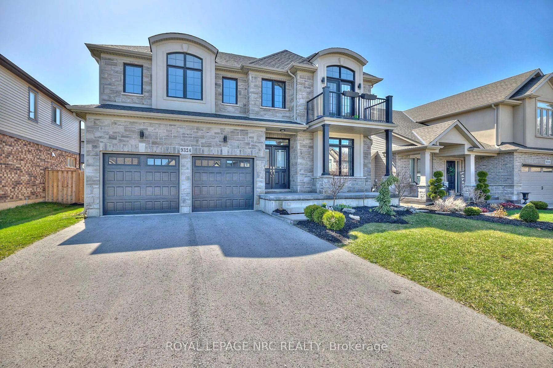 Photo 2 of 9324 Madison Crescent, Niagara Falls, Forestview — HOMEH