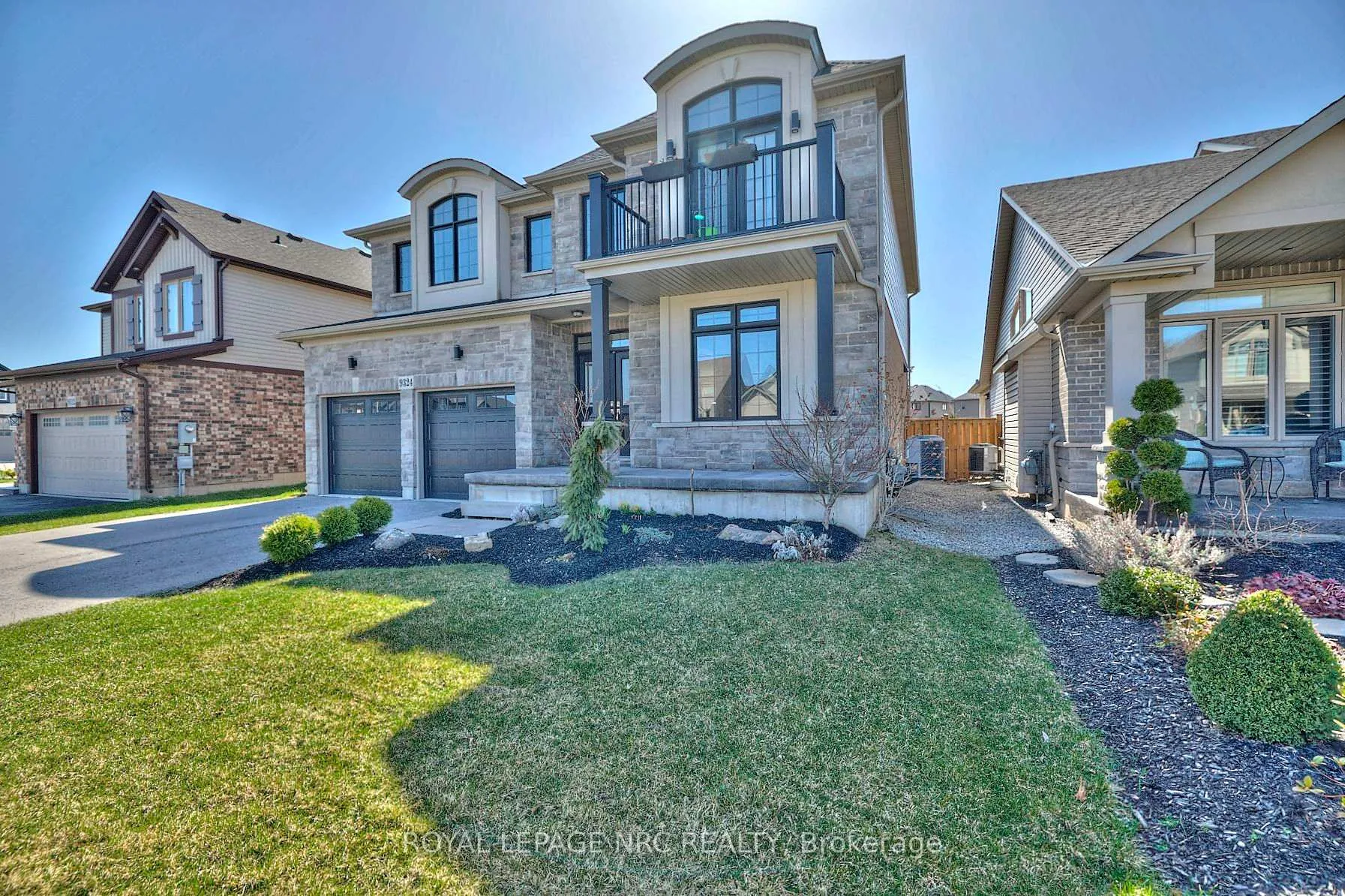 Photo 3 of 9324 Madison Crescent, Niagara Falls, Forestview — HOMEH
