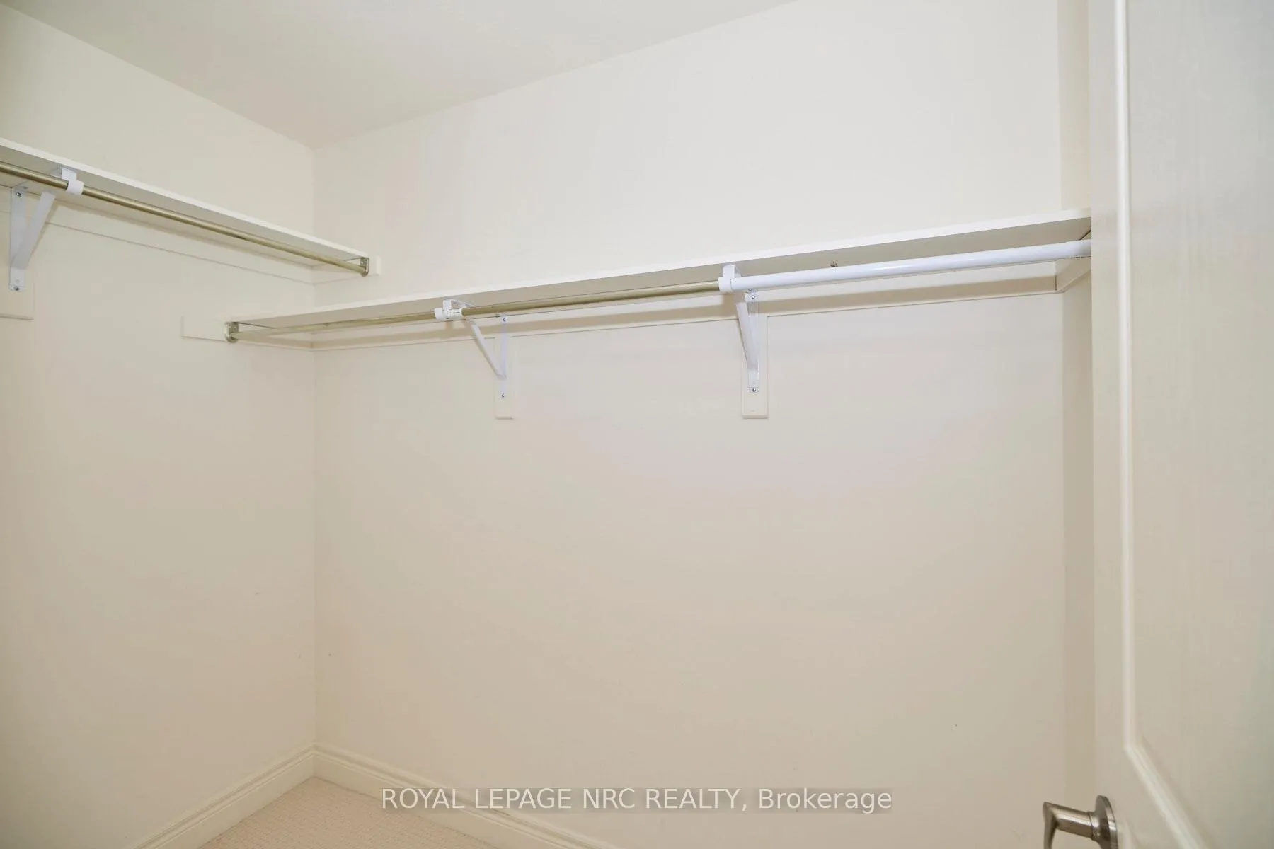 Photo 30 of 9324 Madison Crescent, Niagara Falls, Forestview — HOMEH