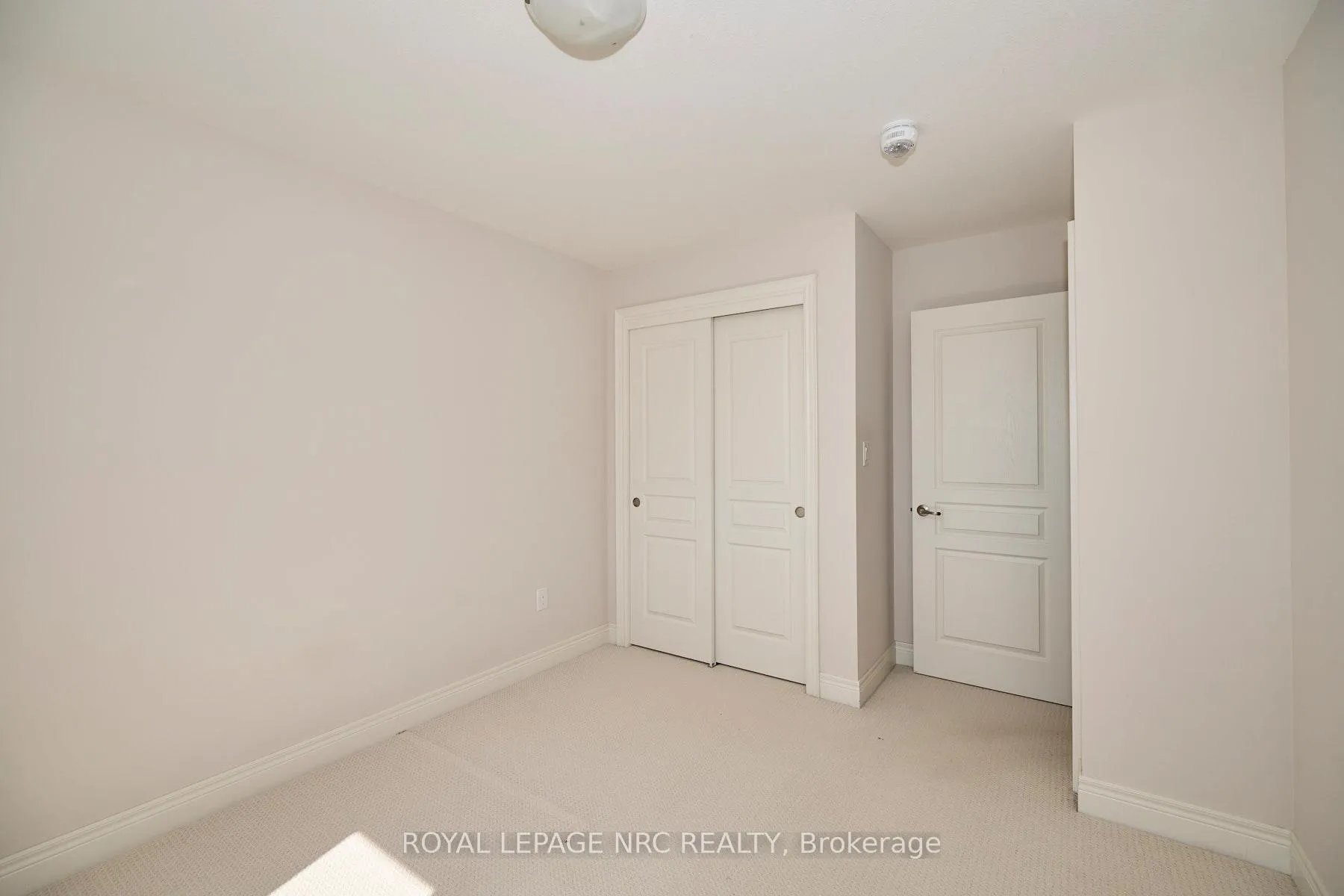 Photo 32 of 9324 Madison Crescent, Niagara Falls, Forestview — HOMEH