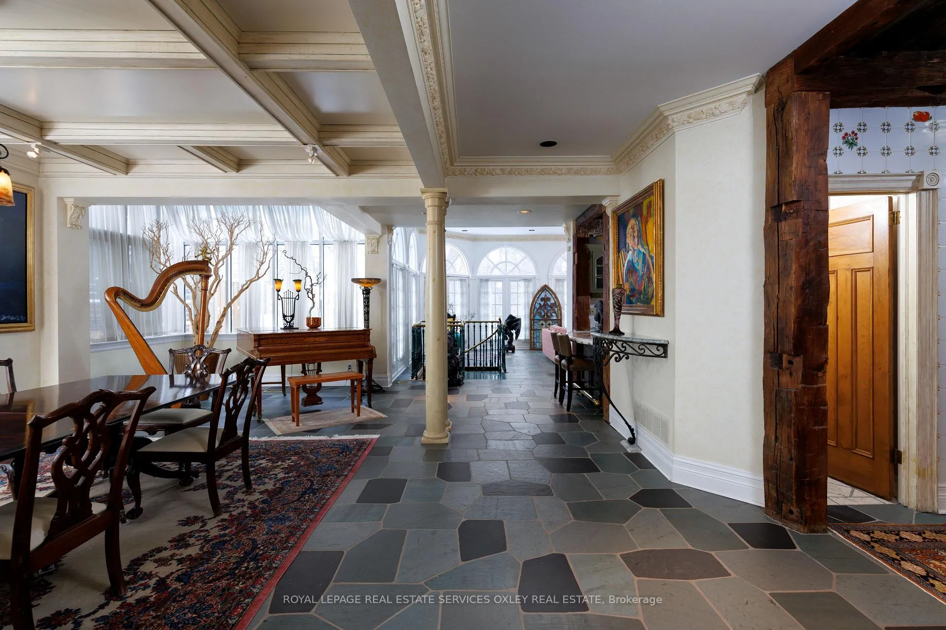 Photo 10 of 5 Castle Frank Crescent, Toronto, Rosedale-Moore Park — HOMEH