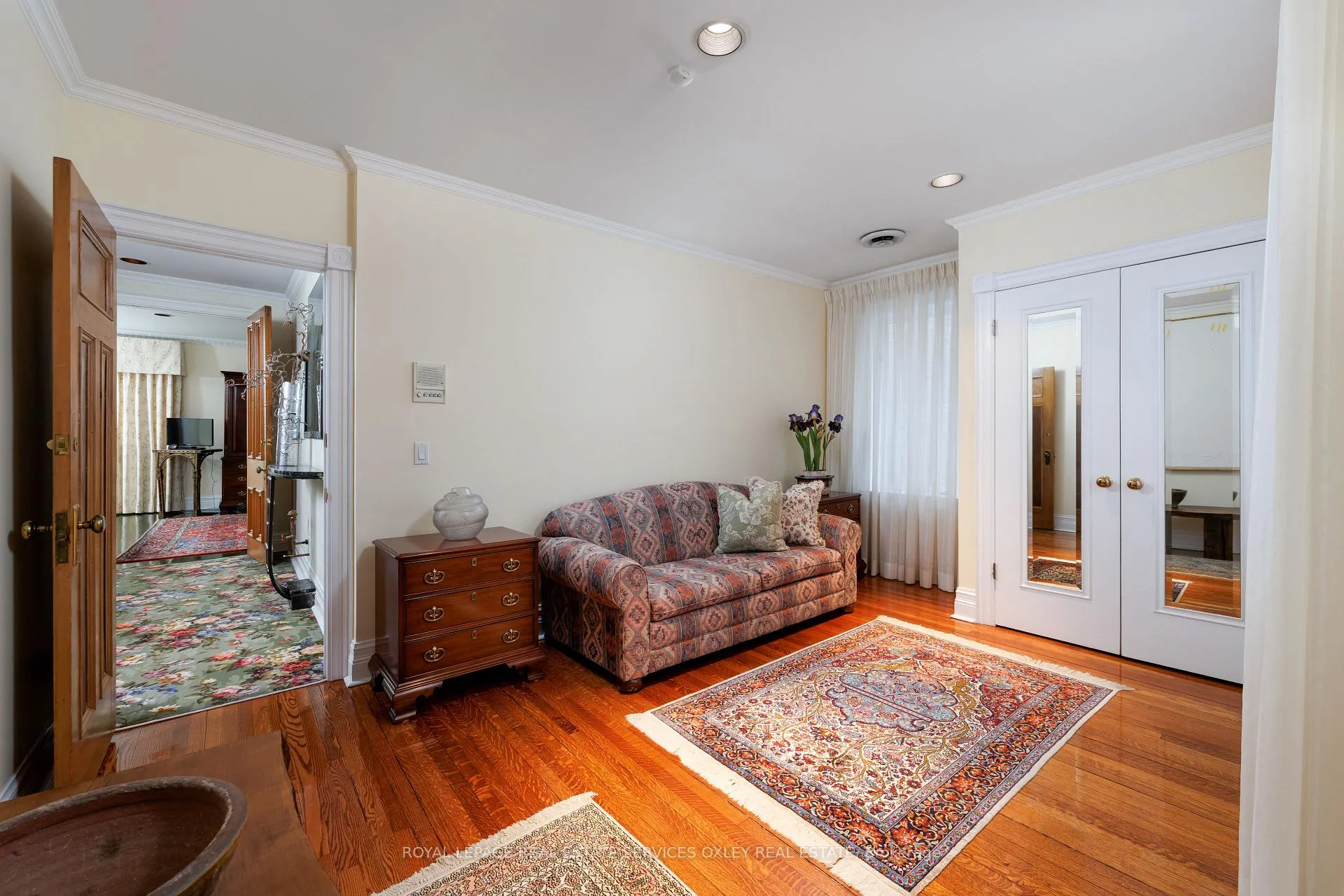 Photo 24 of 5 Castle Frank Crescent, Toronto, Rosedale-Moore Park — HOMEH