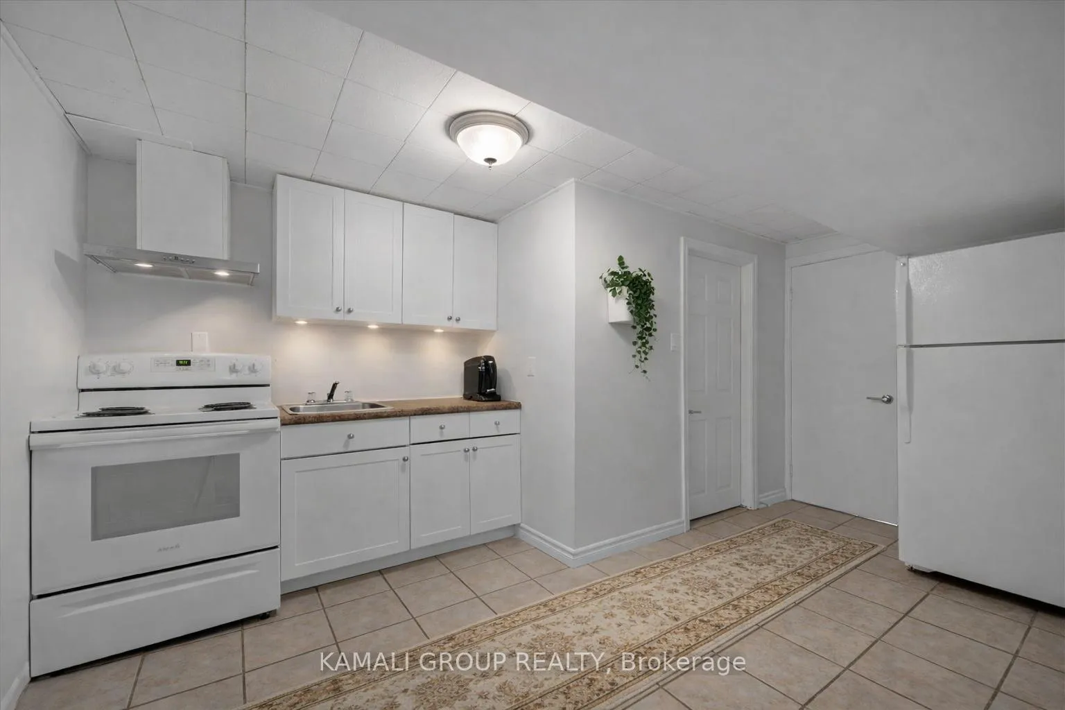 Photo 7 of Unit BSMT, 78 College Crescent, Barrie, Georgian Drive — HOMEH