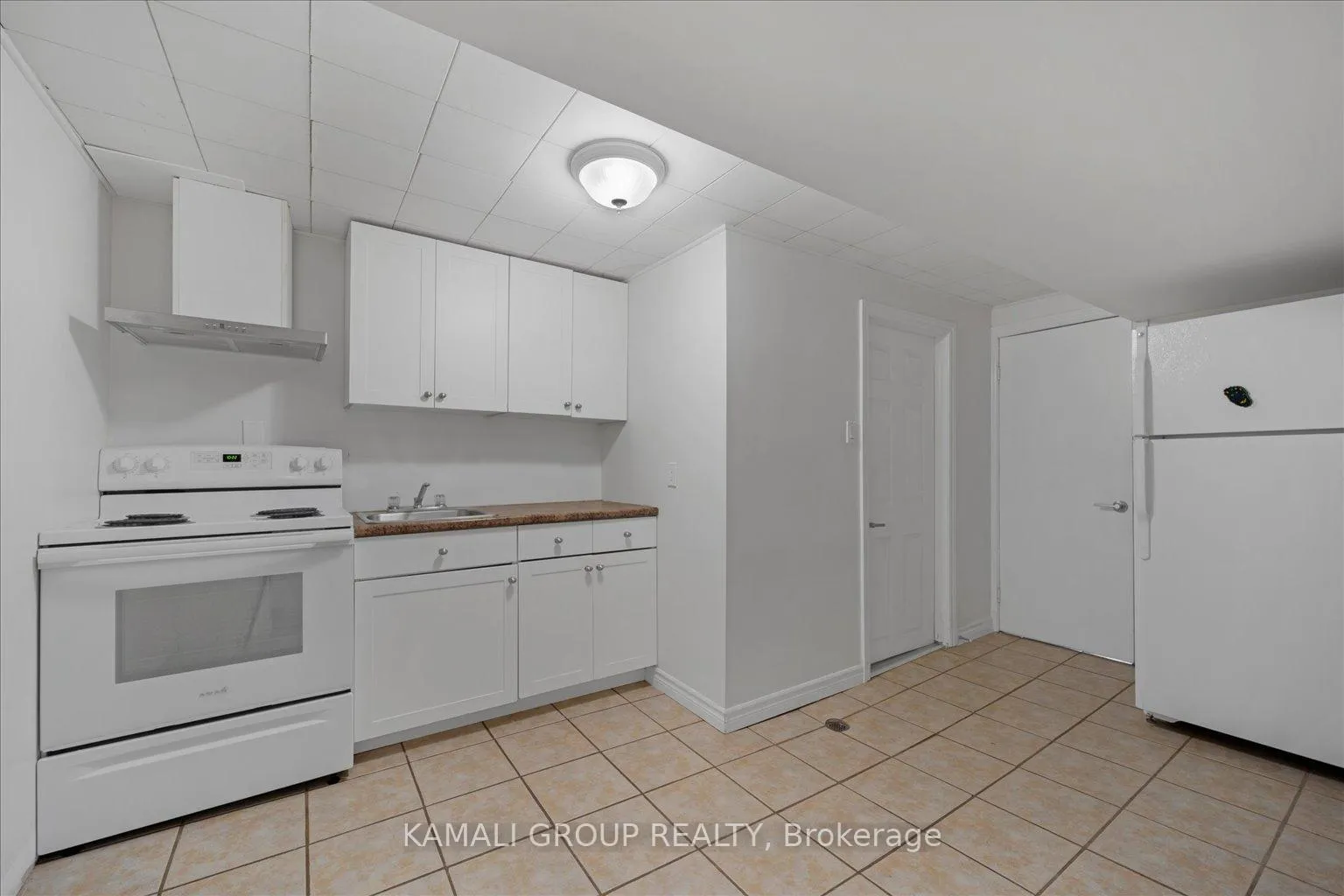 Photo 8 of Unit BSMT, 78 College Crescent, Barrie, Georgian Drive — HOMEH