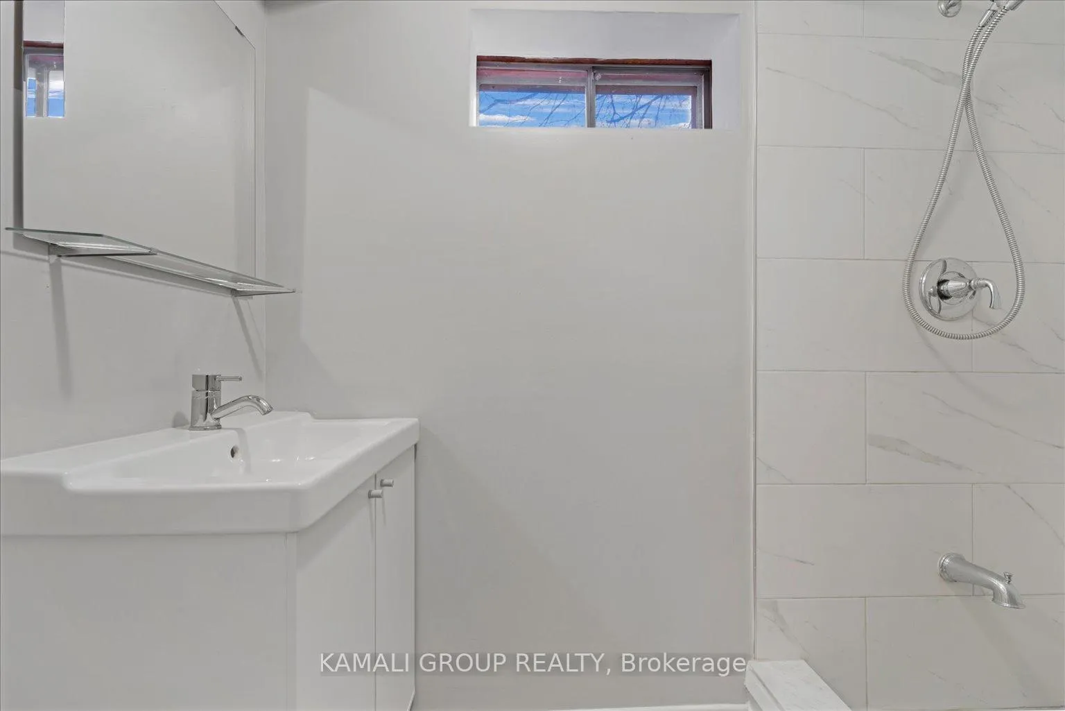 Photo 13 of Unit BSMT, 78 College Crescent, Barrie, Georgian Drive — HOMEH