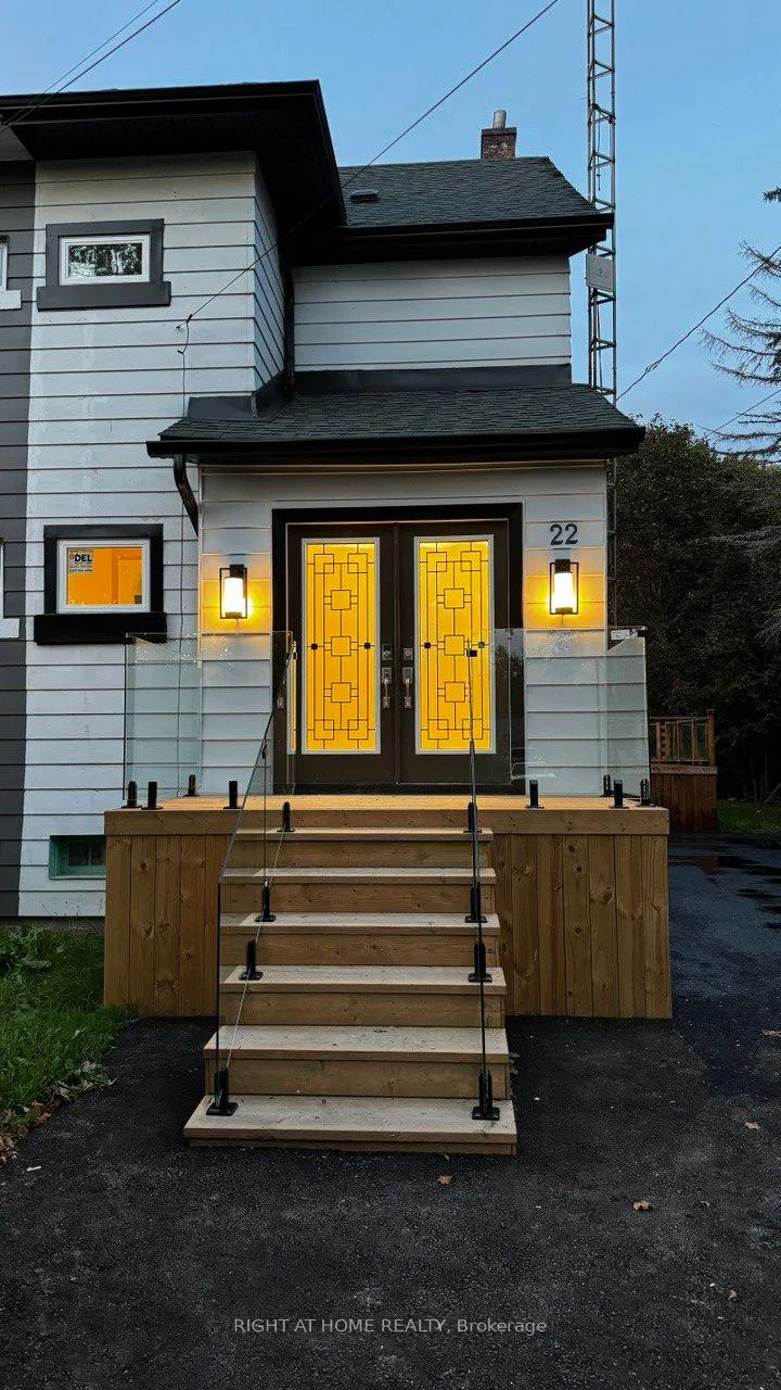 Photo of 22 O'Brien Street N