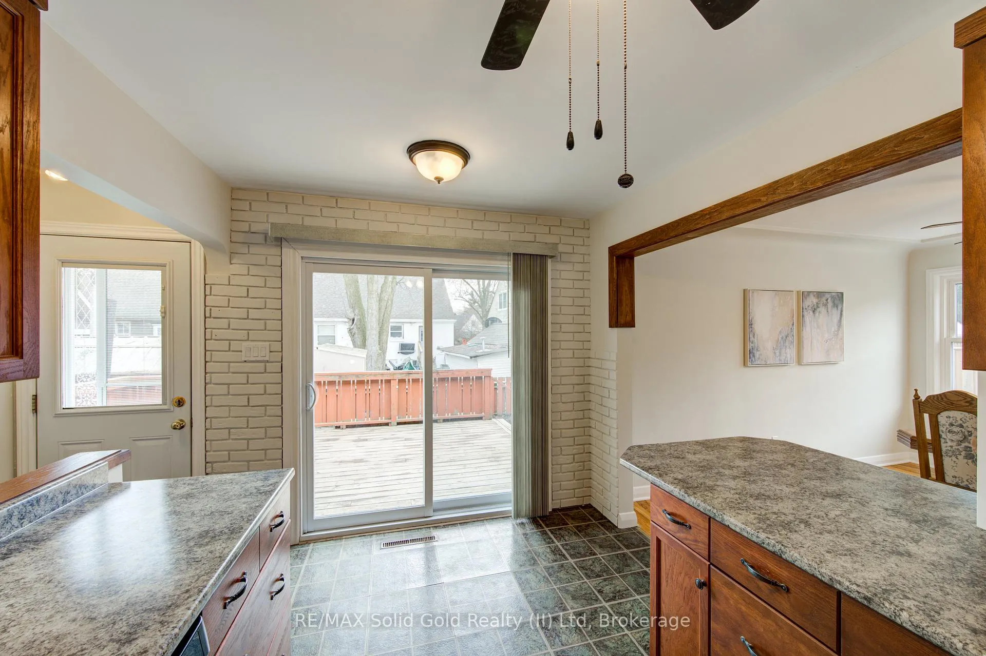 Photo 11 of 133 Glastonbury Crescent, Stratford — HOMEH