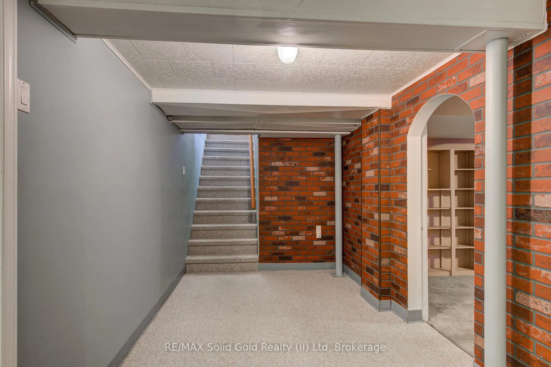 Photo 17 of 133 Glastonbury Crescent, Stratford — HOMEH