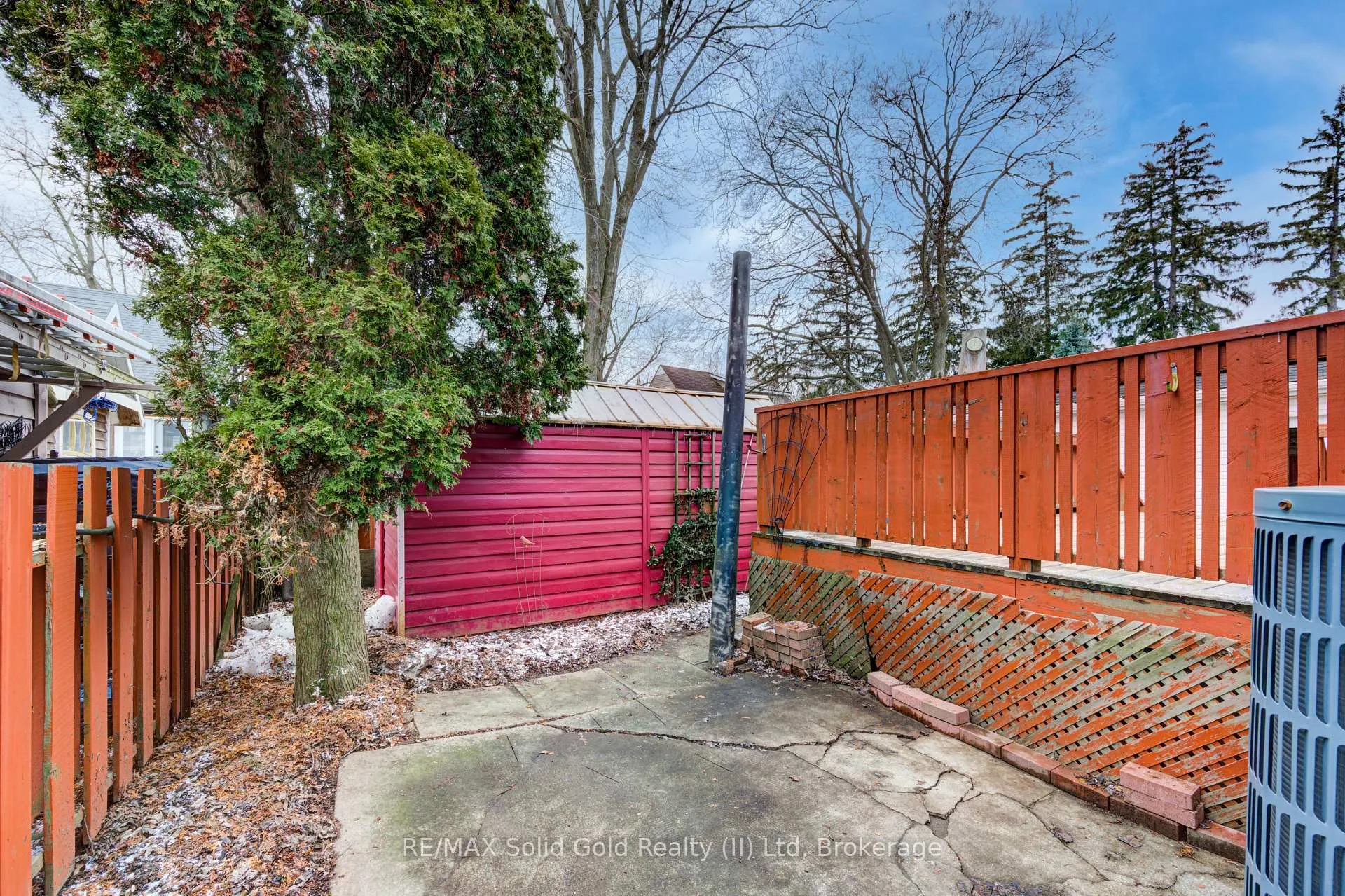 Photo 33 of 133 Glastonbury Crescent, Stratford — HOMEH