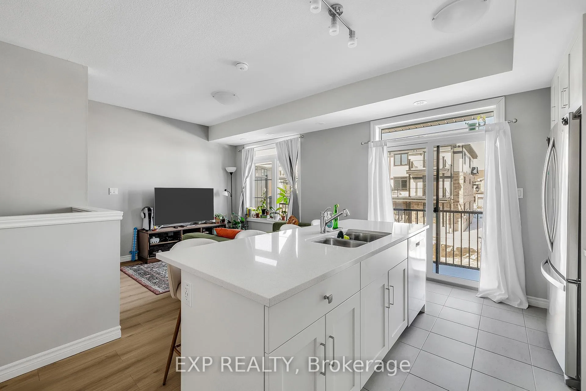 Photo 7 of 106 Lomond Lane, Kitchener, Pioneer Park/Doon/Wyldwoods — HOMEH