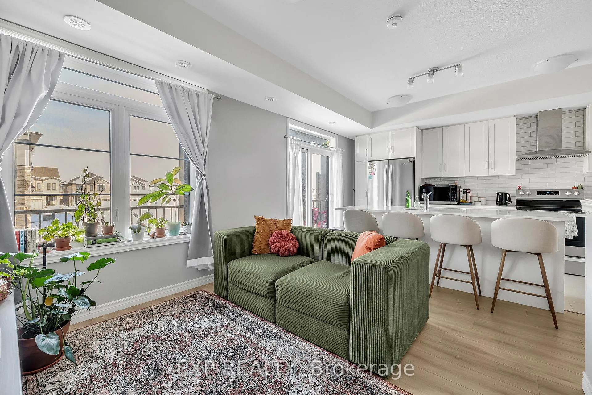 Photo 10 of 106 Lomond Lane, Kitchener, Pioneer Park/Doon/Wyldwoods — HOMEH