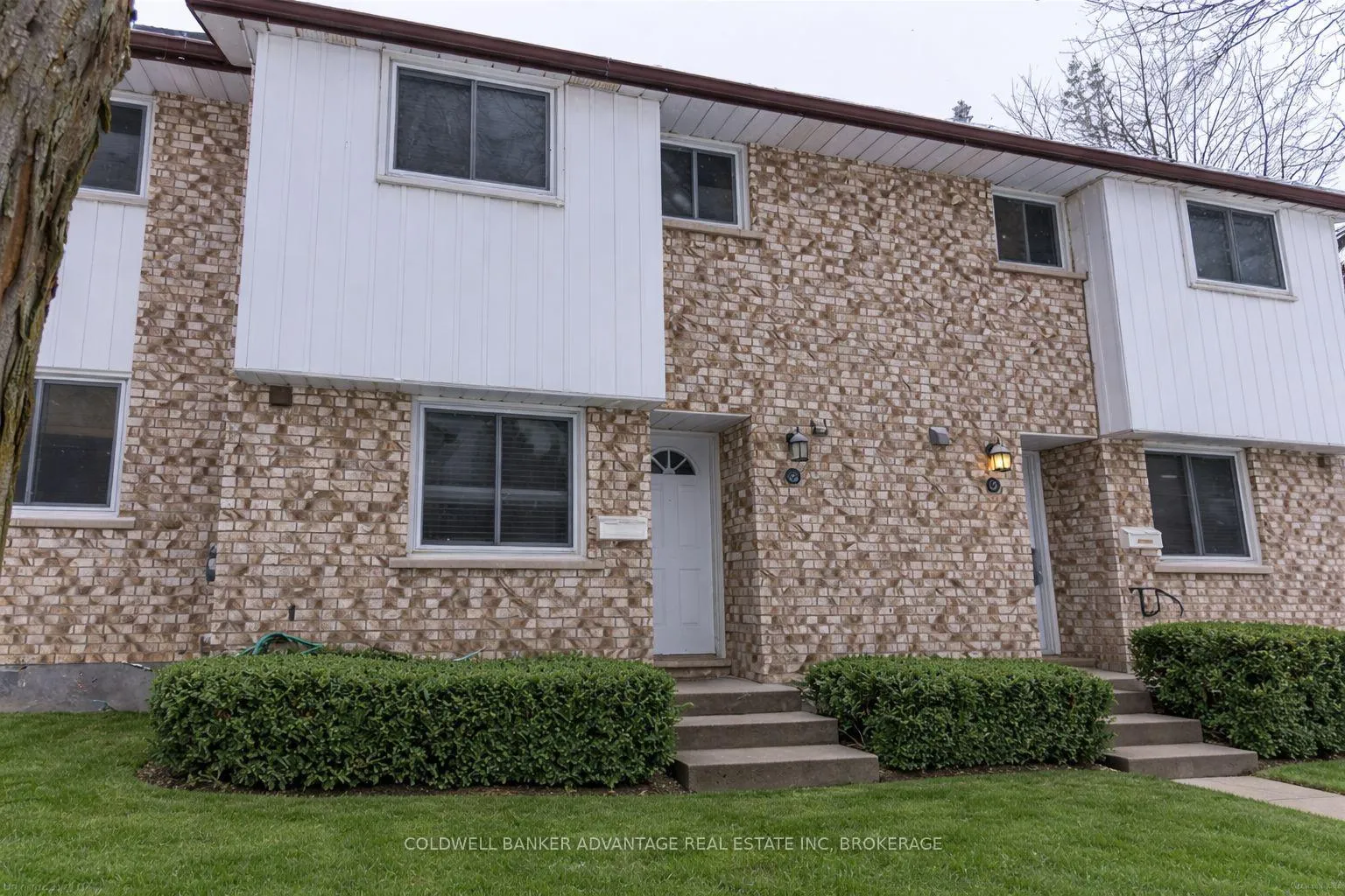 Photo 1 of 5815 Swayze Drive, Niagara Falls, Church's Lane — HOMEH