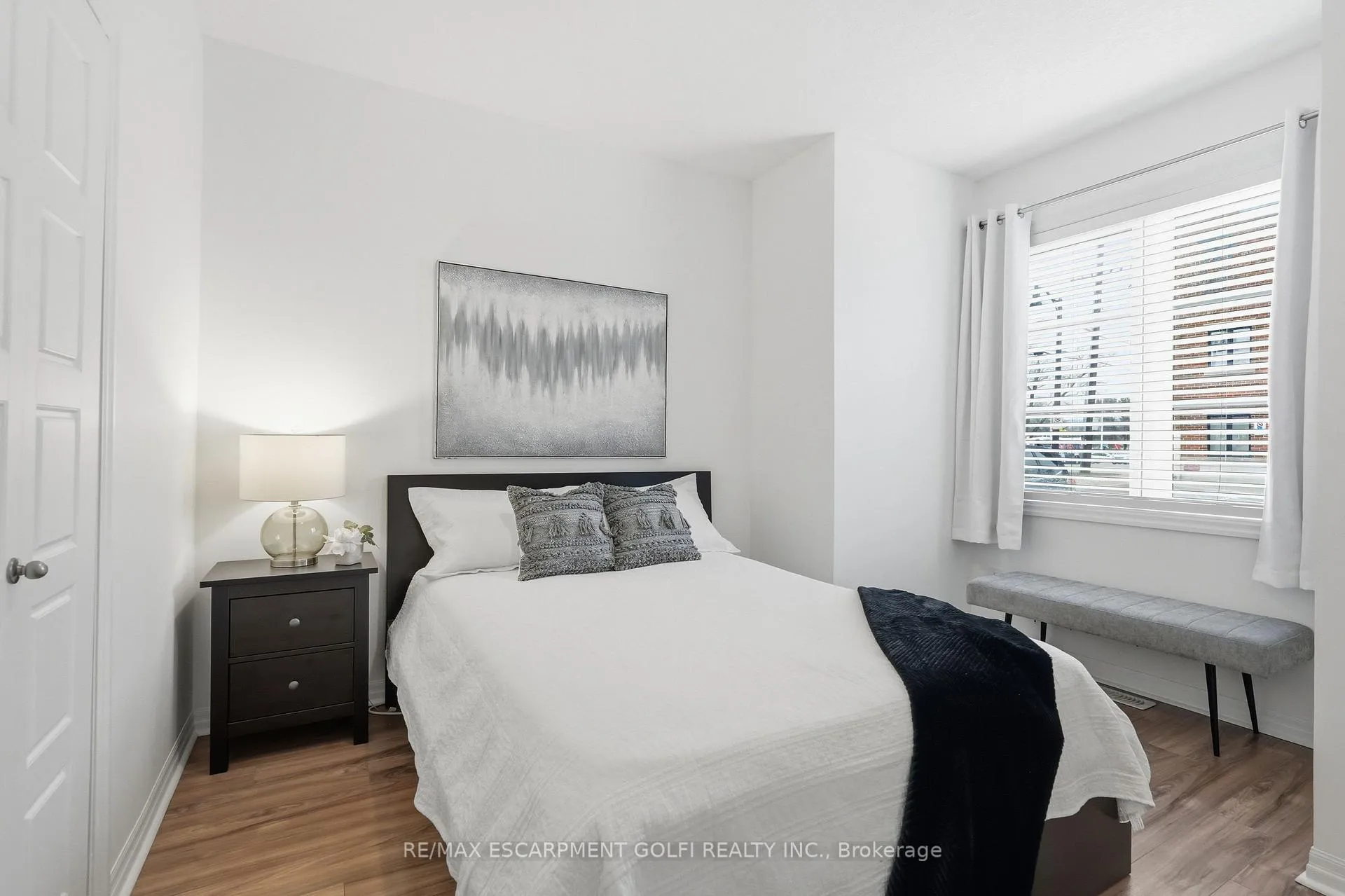 Photo 9 of Unit 12, 70 Plains Road W, Burlington, Bayview — HOMEH