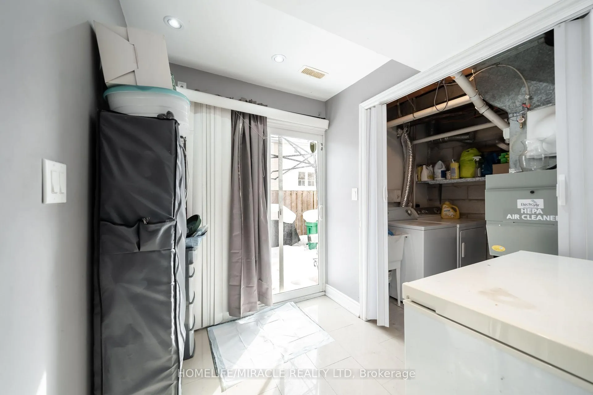Photo 15 of Unit 150, 150 Enderby Crescent, Brampton, Southgate — HOMEH