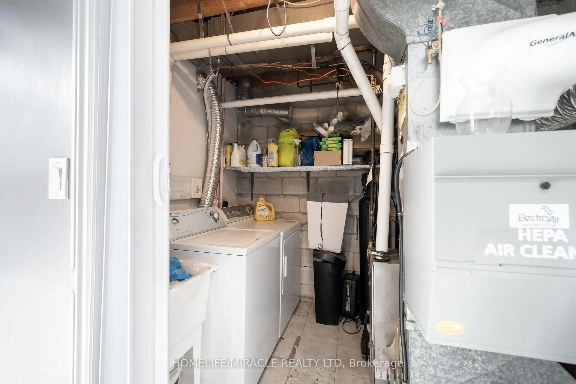 Photo 16 of Unit 150, 150 Enderby Crescent, Brampton, Southgate — HOMEH
