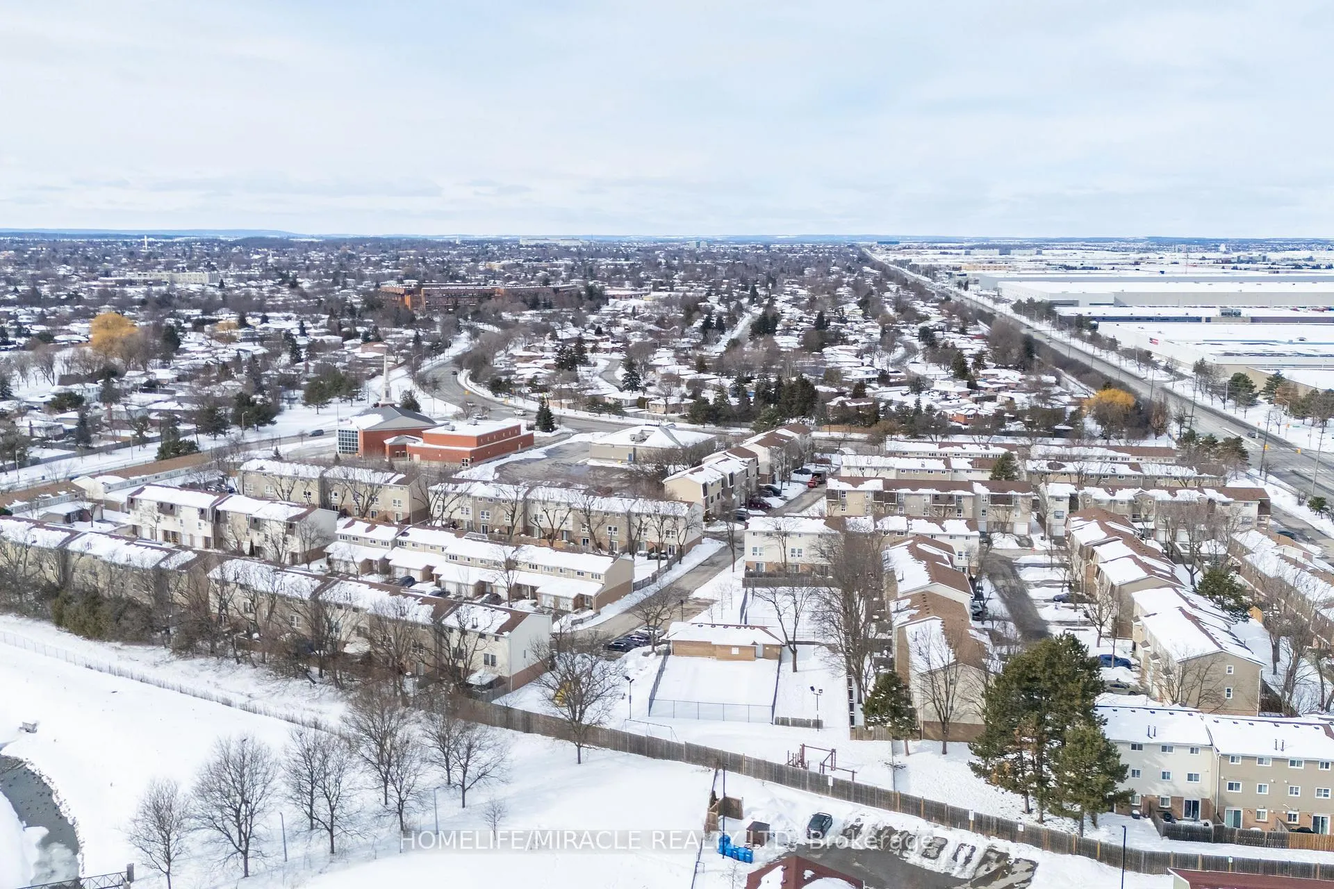 Photo 20 of Unit 150, 150 Enderby Crescent, Brampton, Southgate — HOMEH