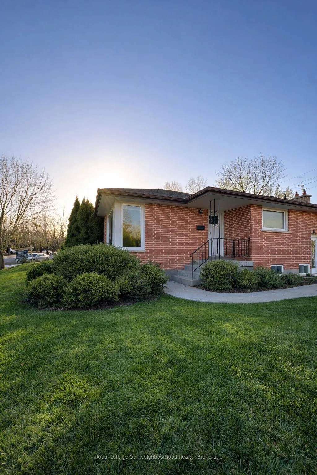 Photo 1 of Unit 1, 1382 Leighton Road N, Peterborough, Northcrest Ward 5 — HOMEH