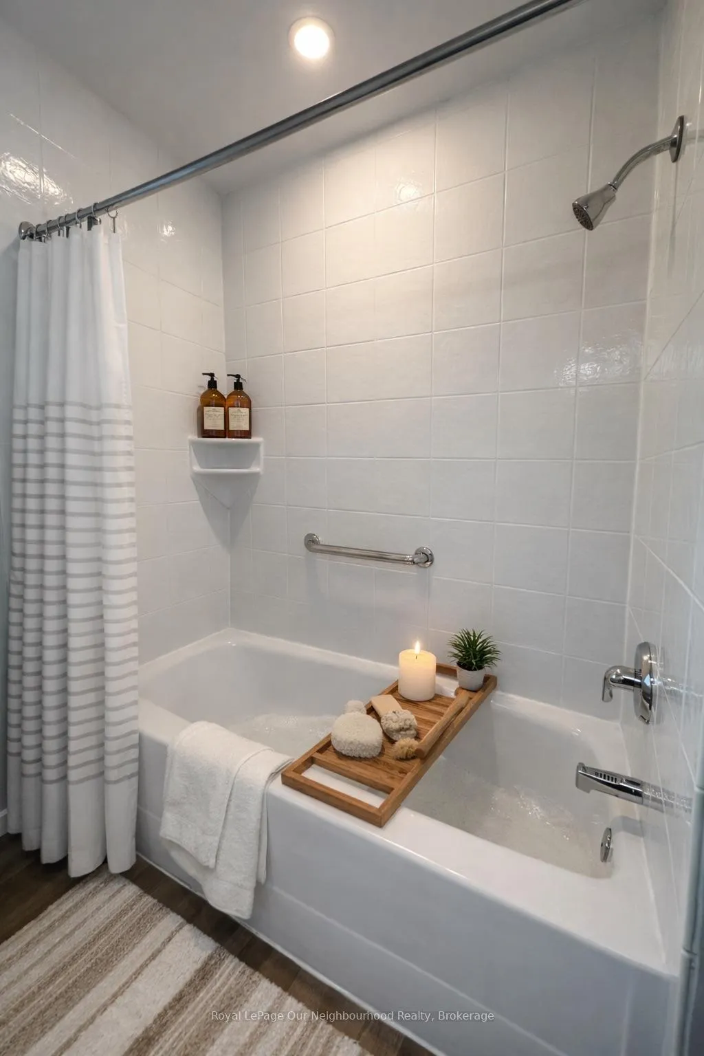 Photo 14 of Unit 1, 1382 Leighton Road N, Peterborough, Northcrest Ward 5 — HOMEH