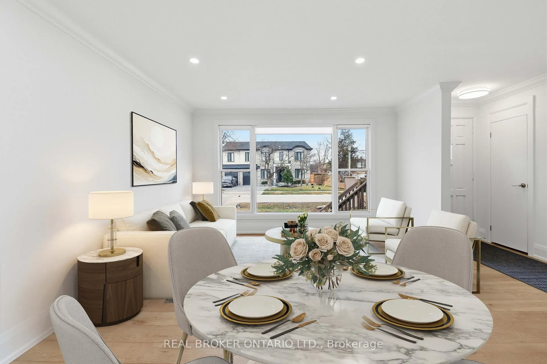 Photo 3 of 1020 Kent Avenue, Oakville, College Park — HOMEH