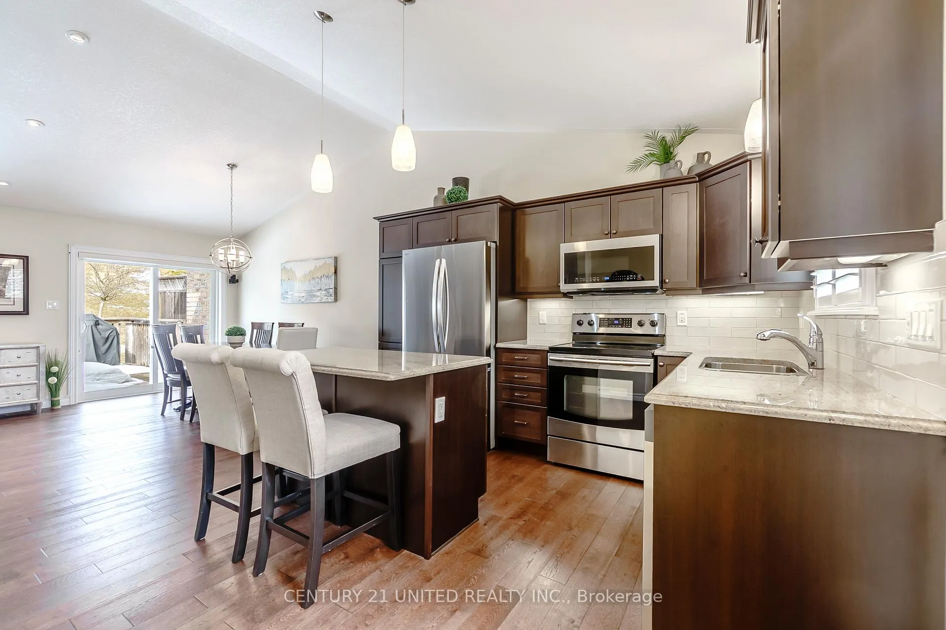Photo 4 of Unit 122, 301 Carnegie Avenue, Peterborough, Northcrest Ward 5 — HOMEH