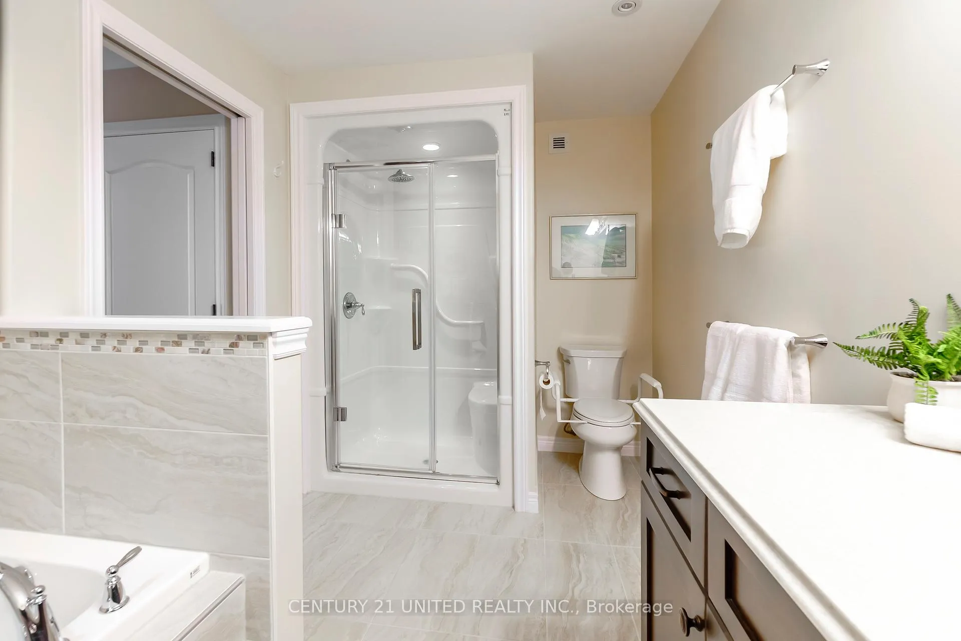 Photo 15 of Unit 122, 301 Carnegie Avenue, Peterborough, Northcrest Ward 5 — HOMEH