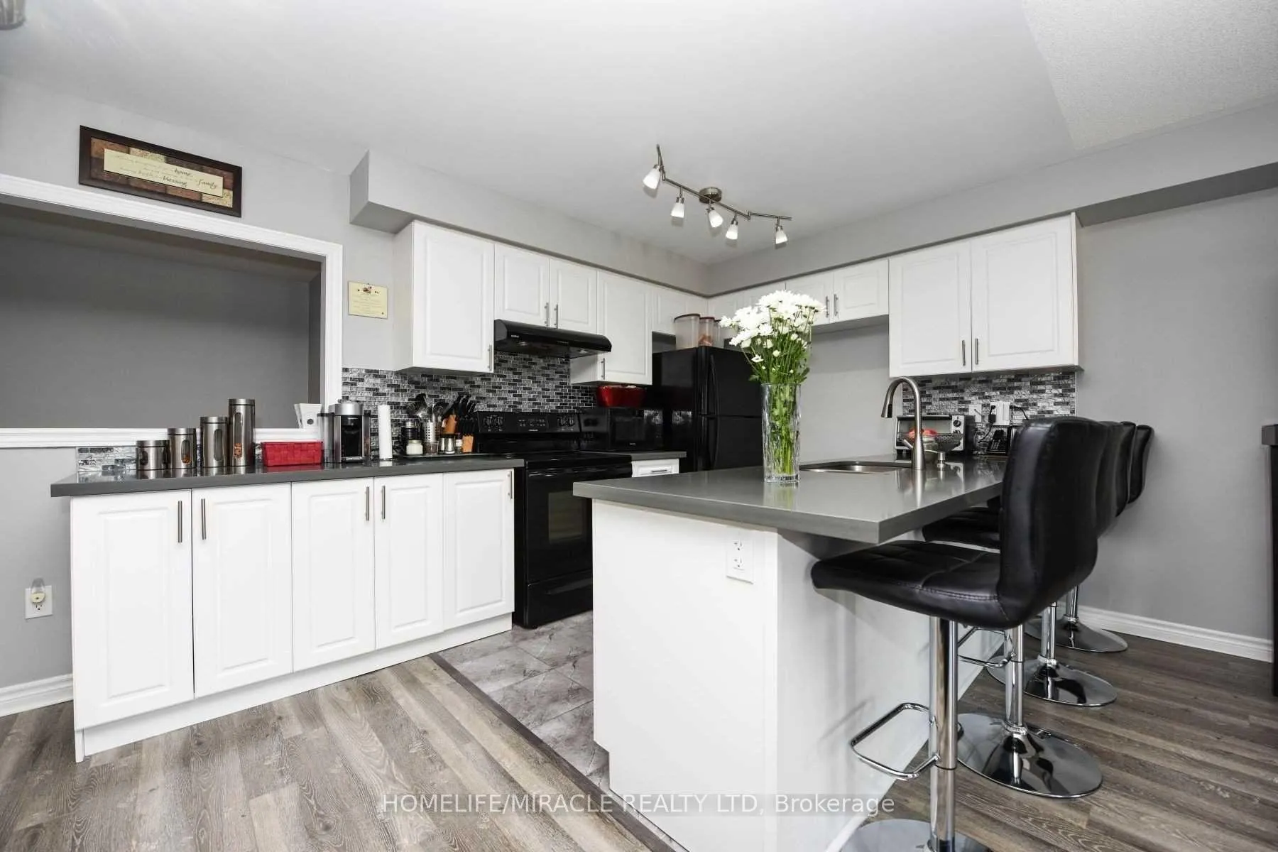 Photo 5 of Unit 79, 200 Veterans Drive, Brampton, Northwest Brampton — HOMEH
