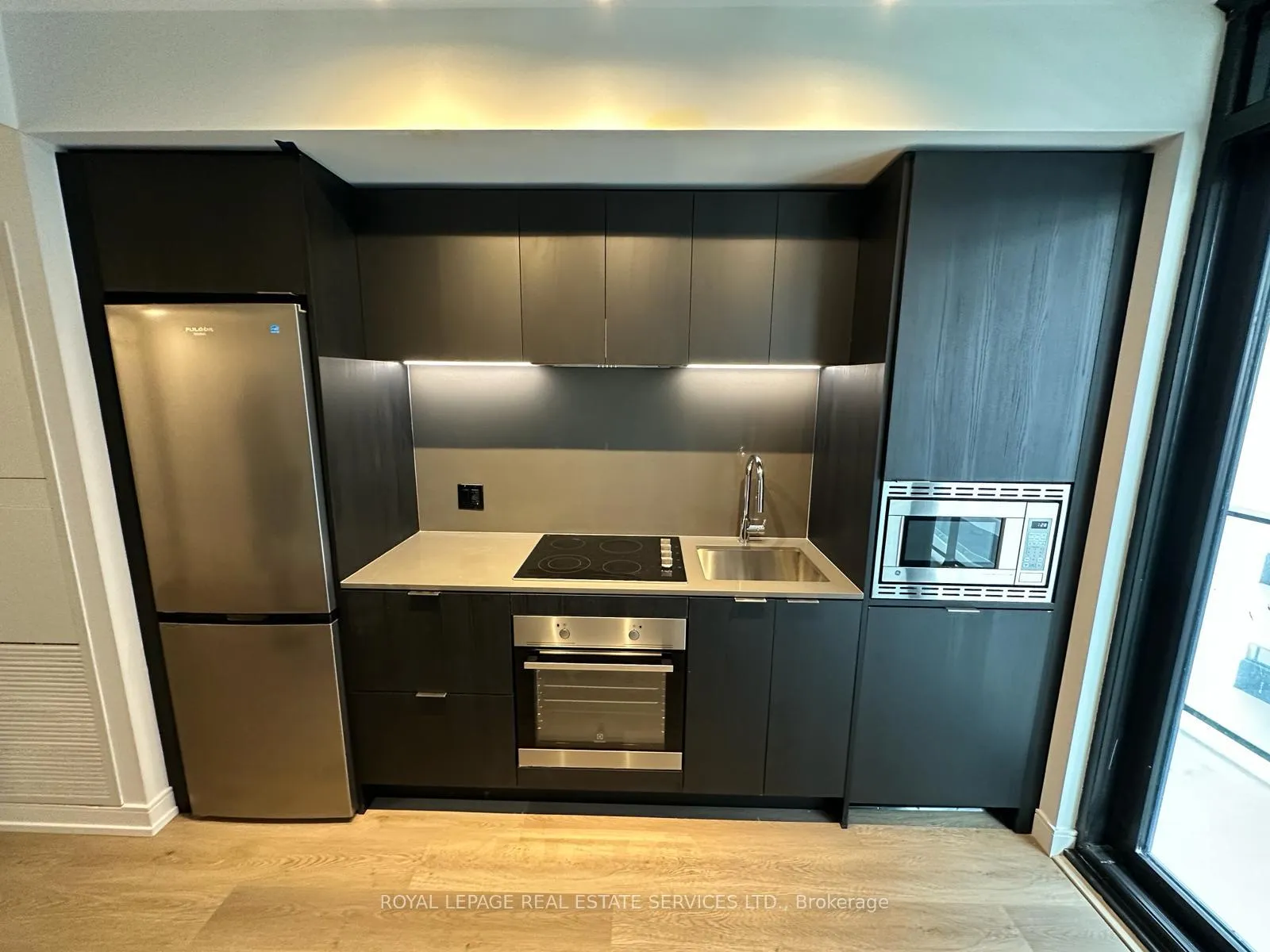 Photo 7 of Unit 819, 1 Jarvis Street, Hamilton, Beasley — HOMEH