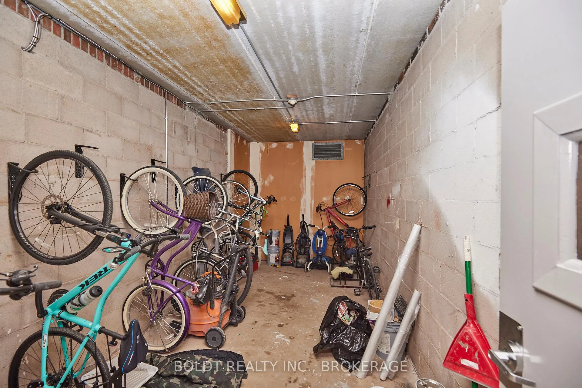 Photo 21 of Unit 219, 198 Scott Street, St. Catharines, Fairview — HOMEH