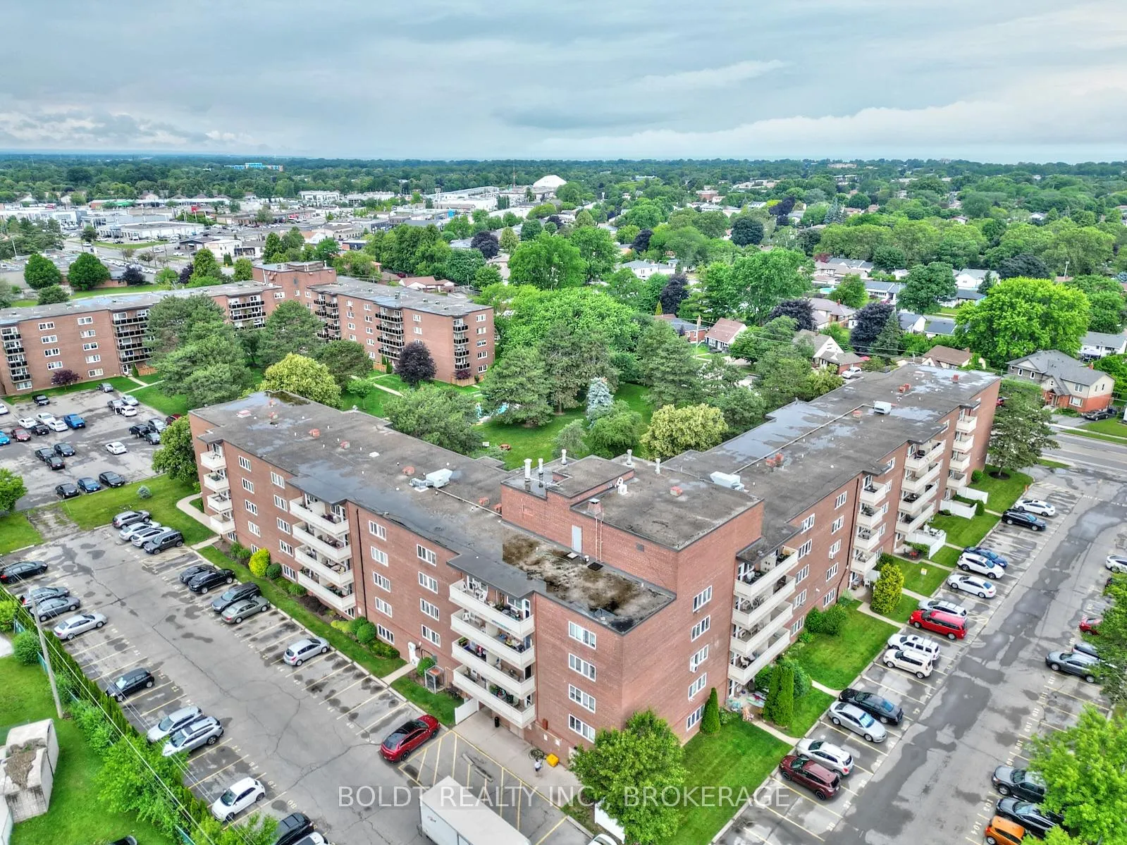 Photo 32 of Unit 219, 198 Scott Street, St. Catharines, Fairview — HOMEH